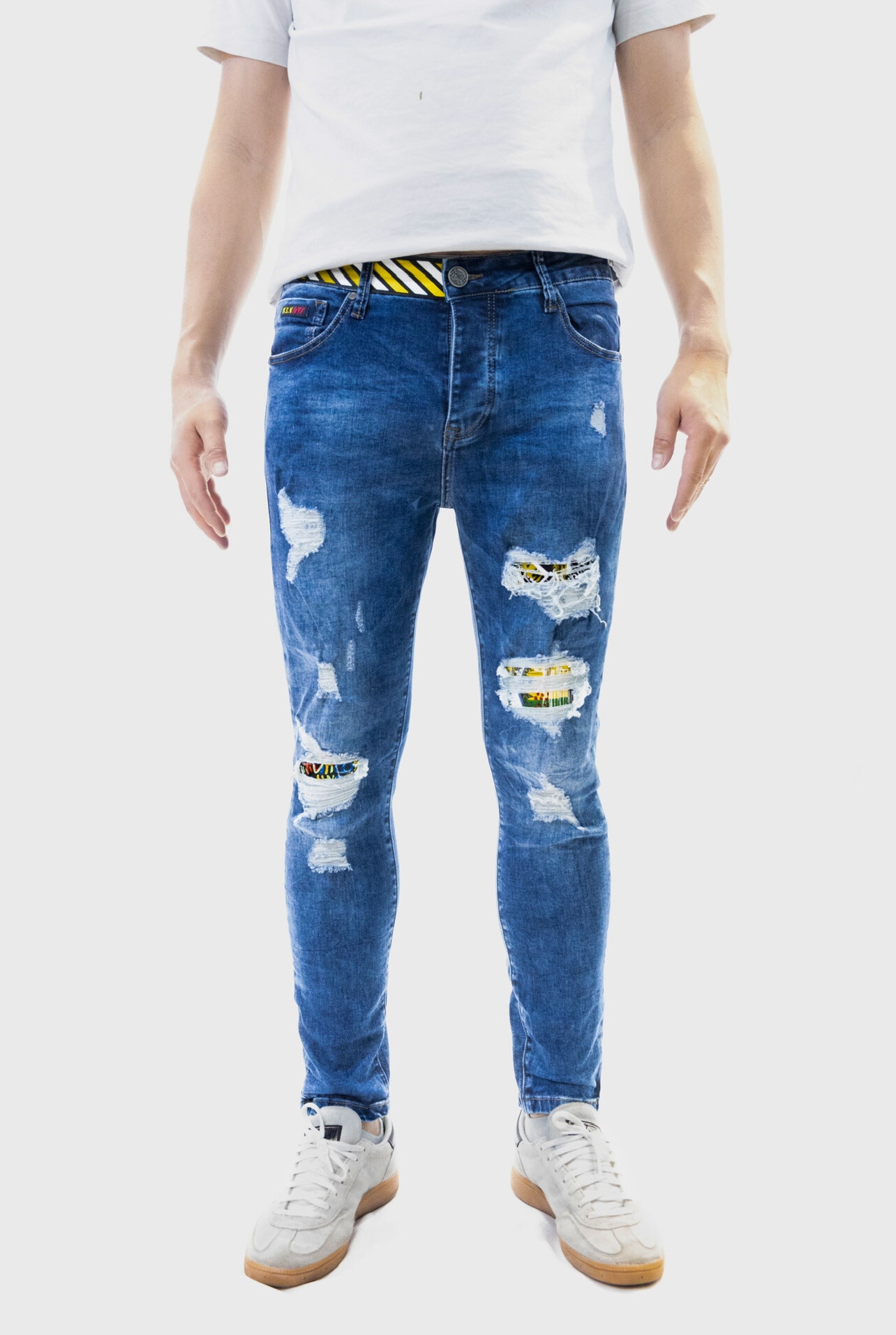 Großhändler Jaylvis - Röhrenjeans mit Rissen