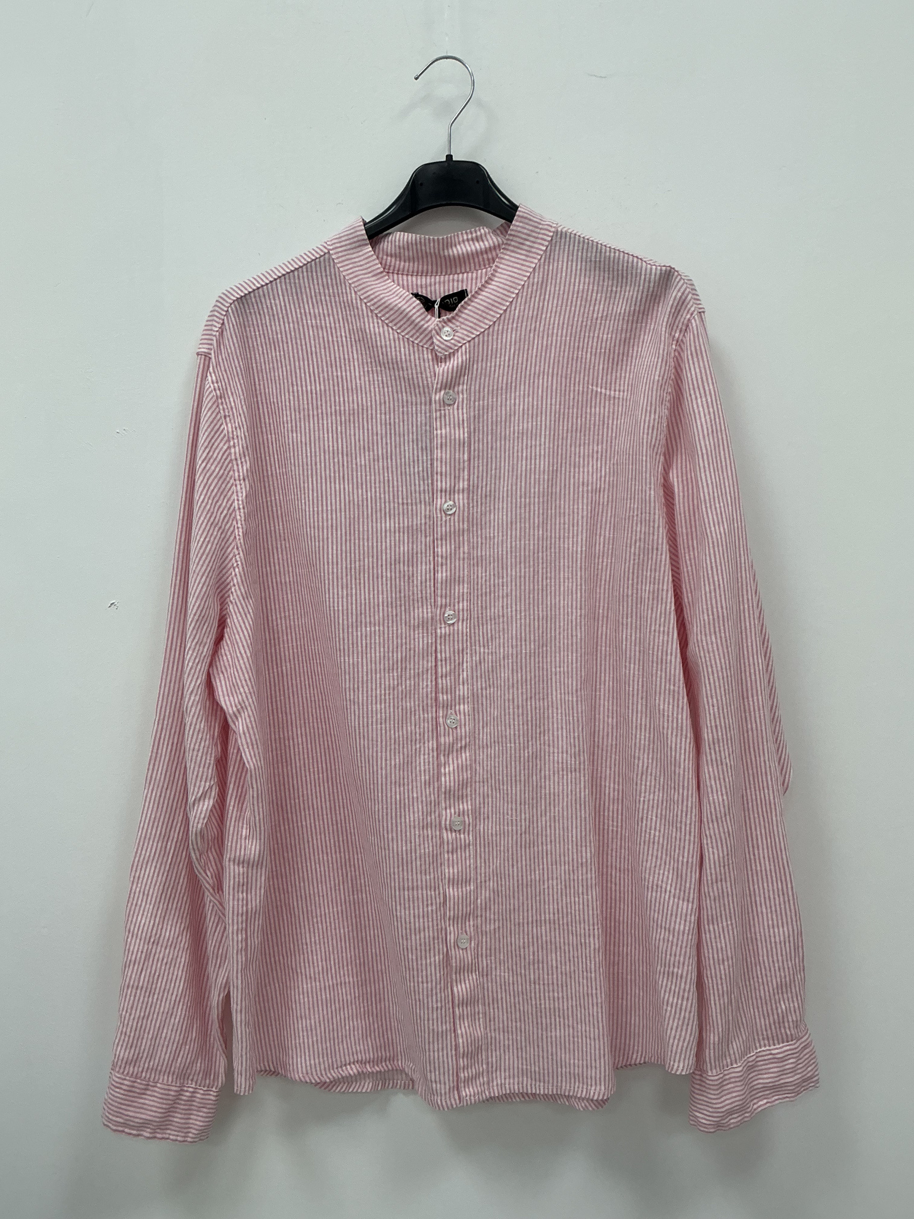 Grossiste KIS₂ - CHEMISE HOMME À RAYURES EN LIN MANCHES LONGUES COL MAO BOUTONS DEVANT AVEC TAILLE