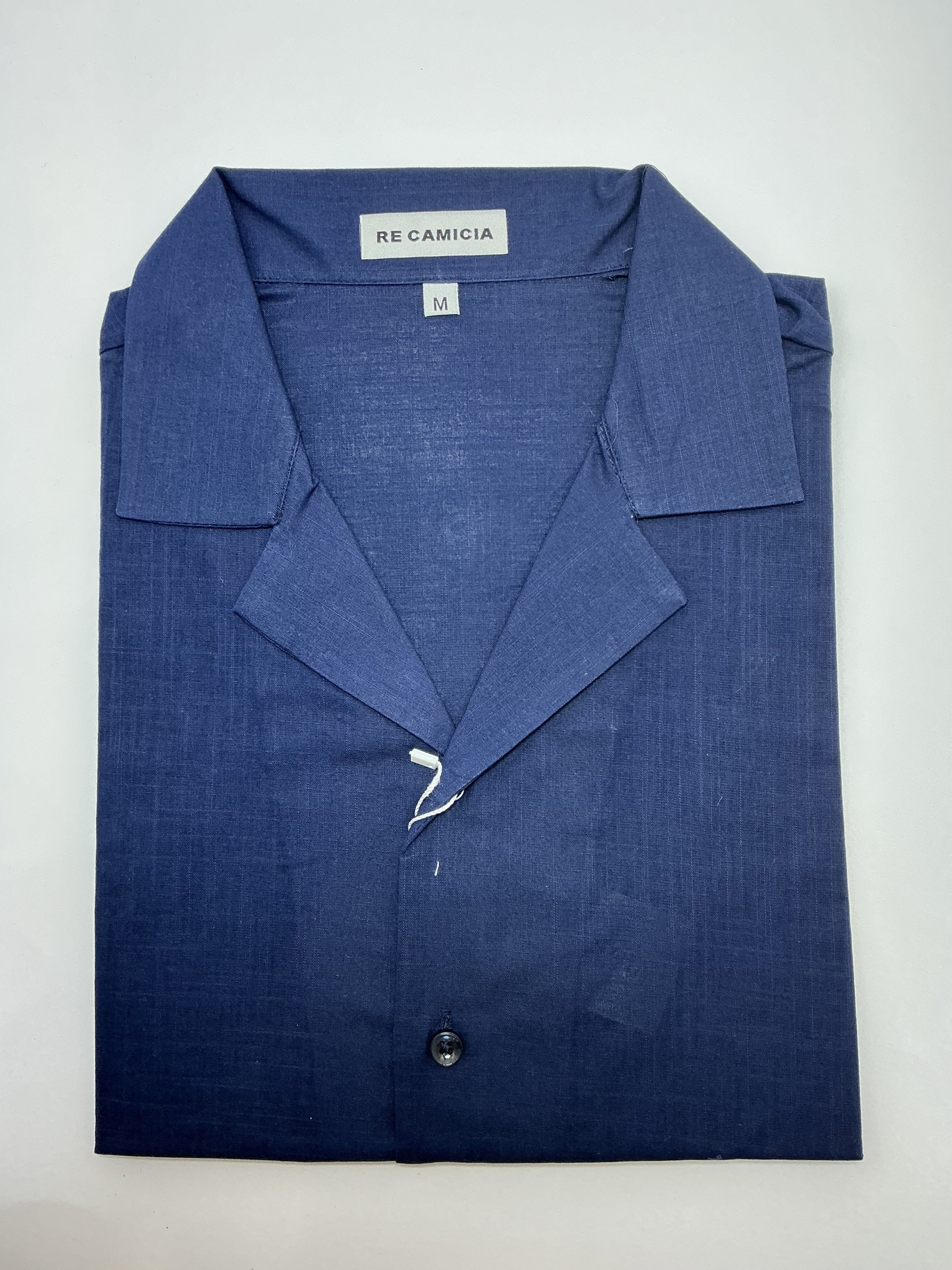 Mayorista KIS₂ - CAMISA DE HOMBRE MEZCLA DE LANA MANGA CORTA BOTONES FRONTALES COLOR LISO