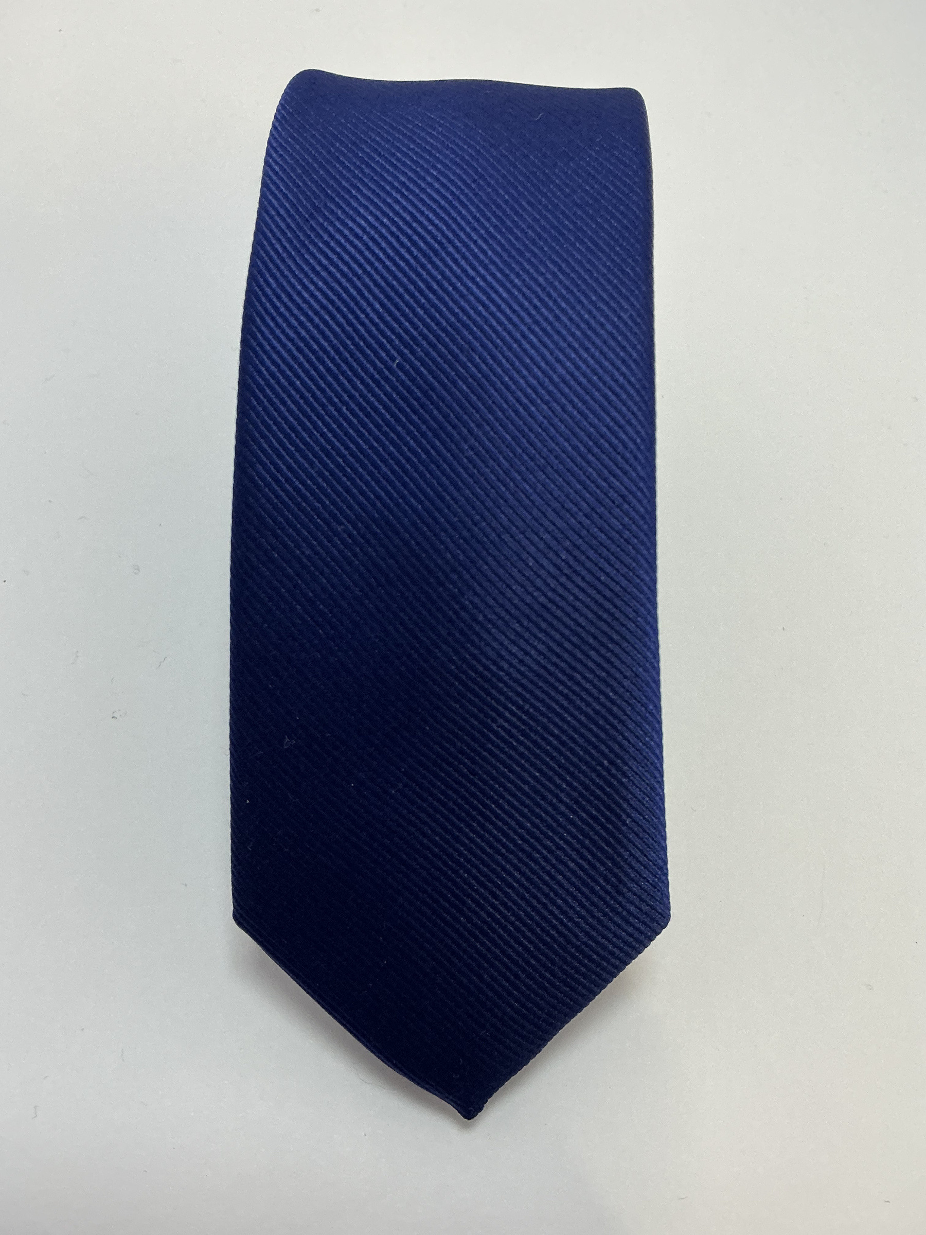 Mayorista KIS₂ - CORBATA DELGADA CLÁSICA ELEGANTE LISA PARA HOMBRE