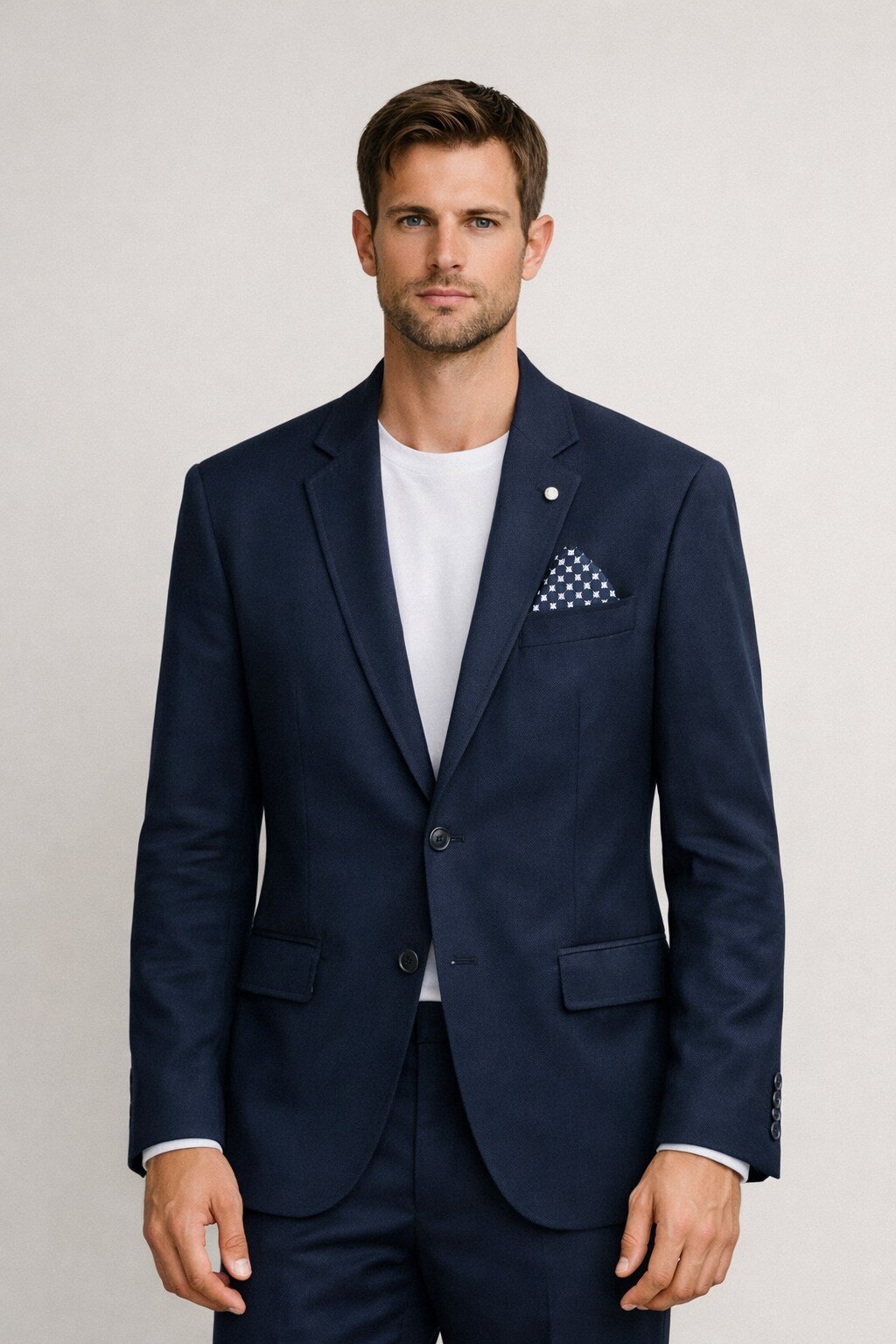 Großhändler KIS₂ - HERRENJACKE MIT LANGEN ÄRMELN, LEICHT UND ELEGANT, MIT TASCHEN IN GRÖSSE