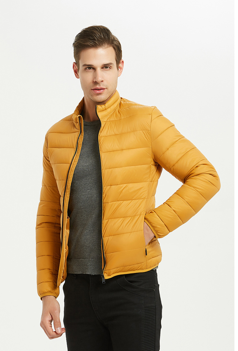 Großhändler KYMAXX - Schlichte Daunenjacke mit Rundhalsausschnitt