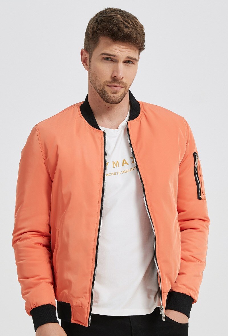 Grossista KYMAXX - Bomber con collo in peluche, materiale idrorepellente