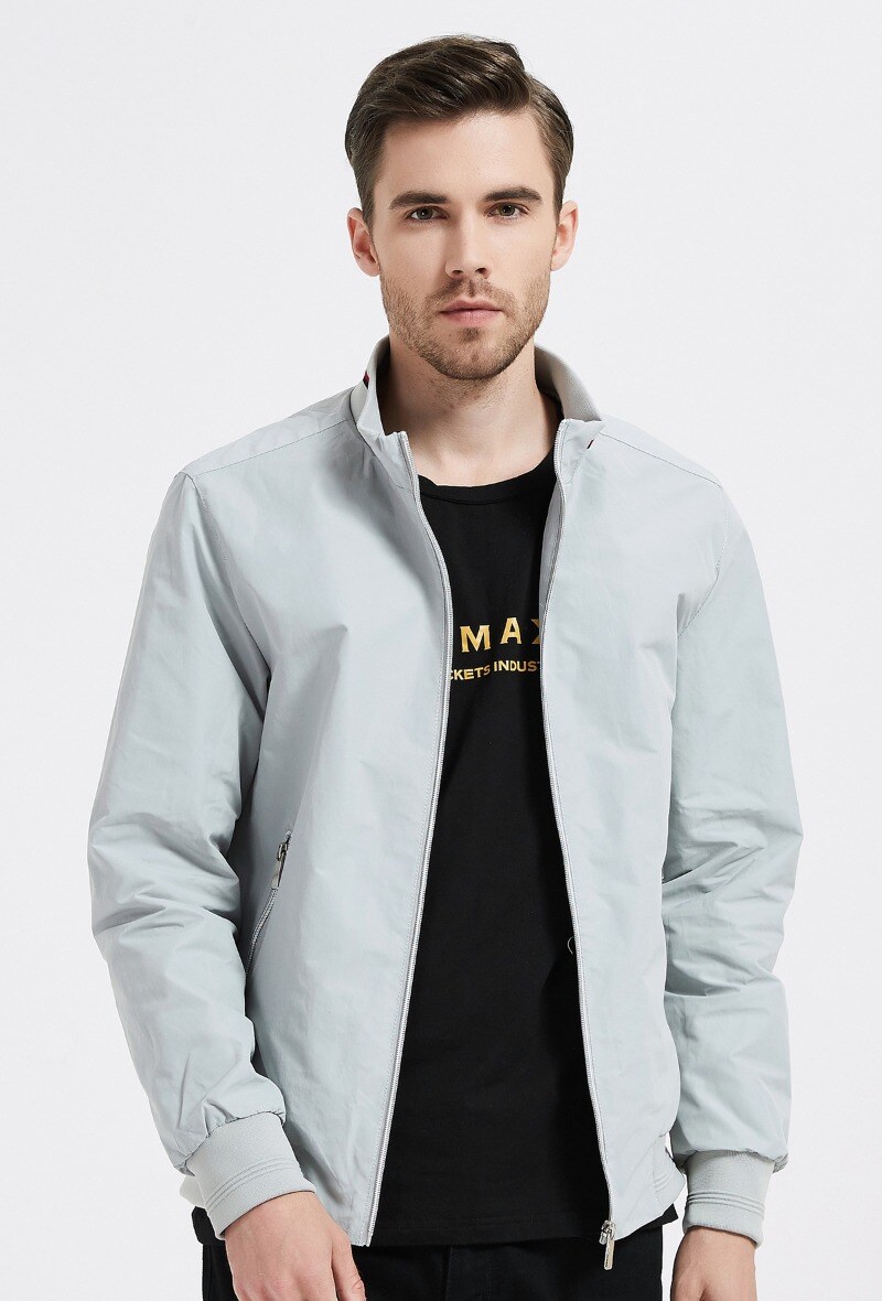 Grossista KYMAXX - Giubbotto antivento idrorepellente in stile bomber con collo alla coreana tricolore