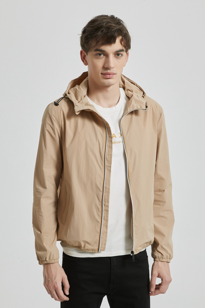 Wholesaler KYMAXX - Colorful water-repellent windbreaker with zip hood