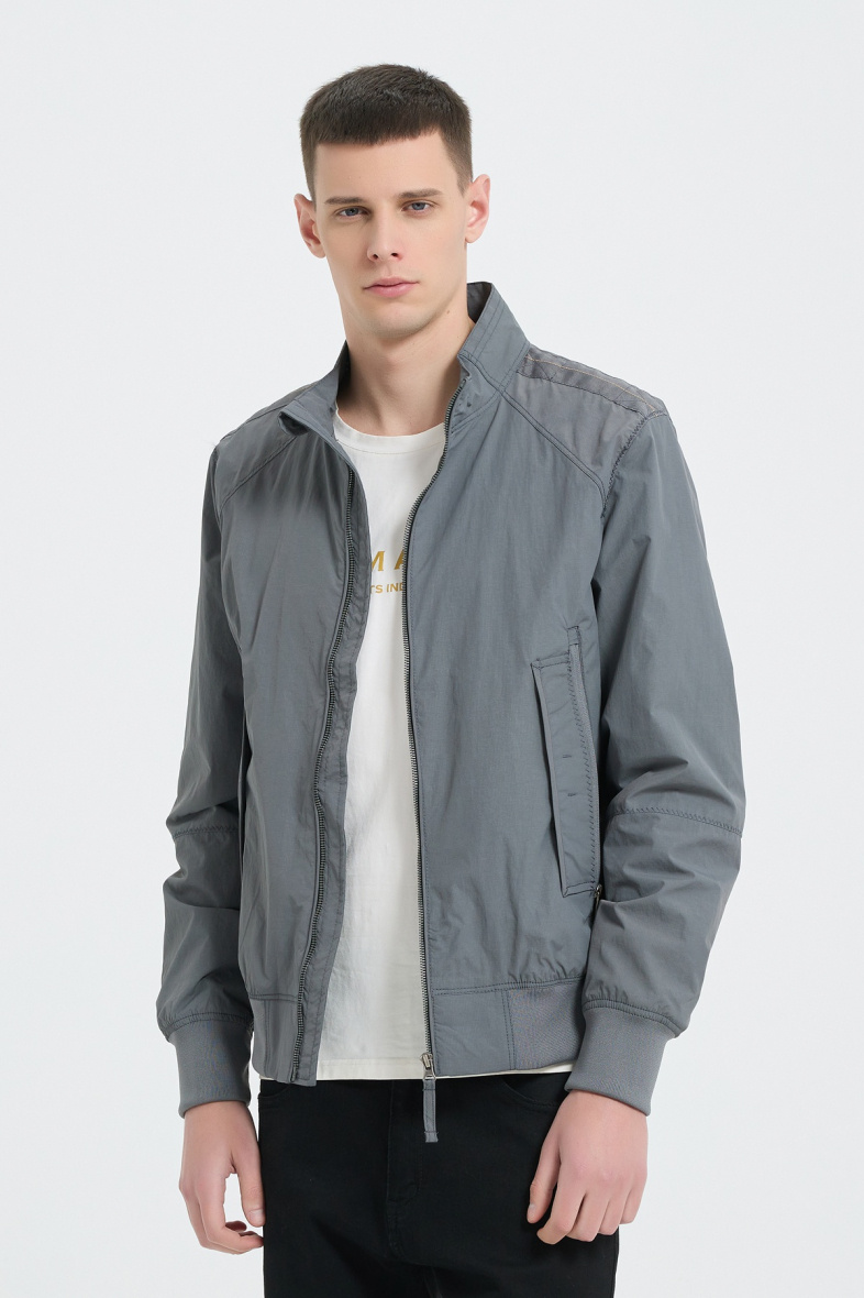 Grossiste KYMAXX - Veste uni légère déperlante fermeture à bouton