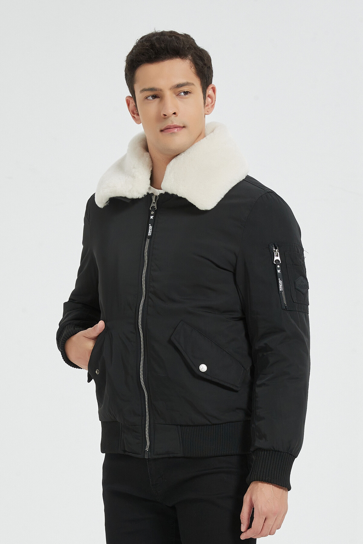 Wholesaler KYMAXX - Aviator style bomber jacket Large white lined American collar