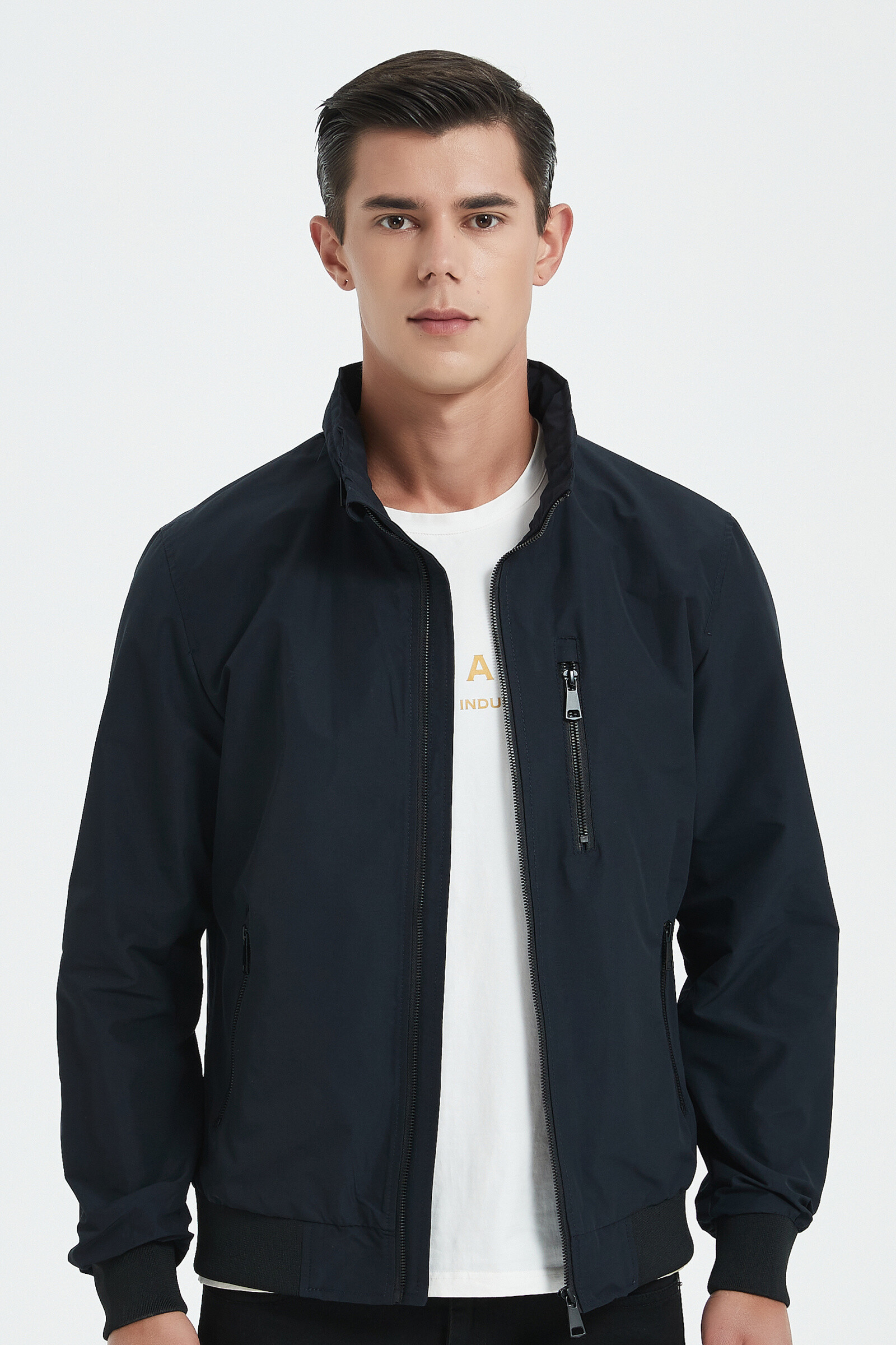 Wholesaler KYMAXX - Mid-season fitted jacket