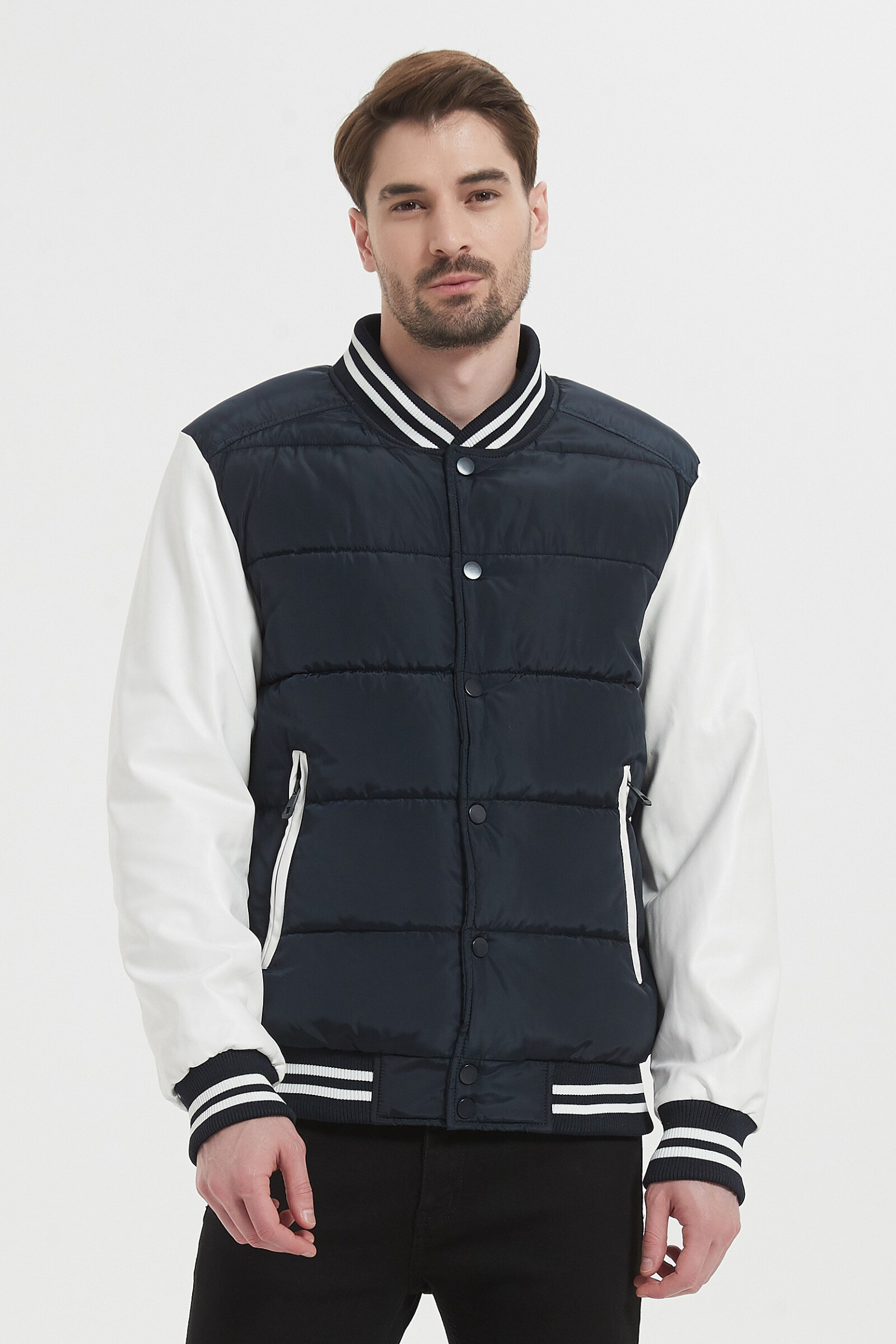 Wholesaler KYMAXX - Bumber jacket puffed matt bust and contrasting sleeves