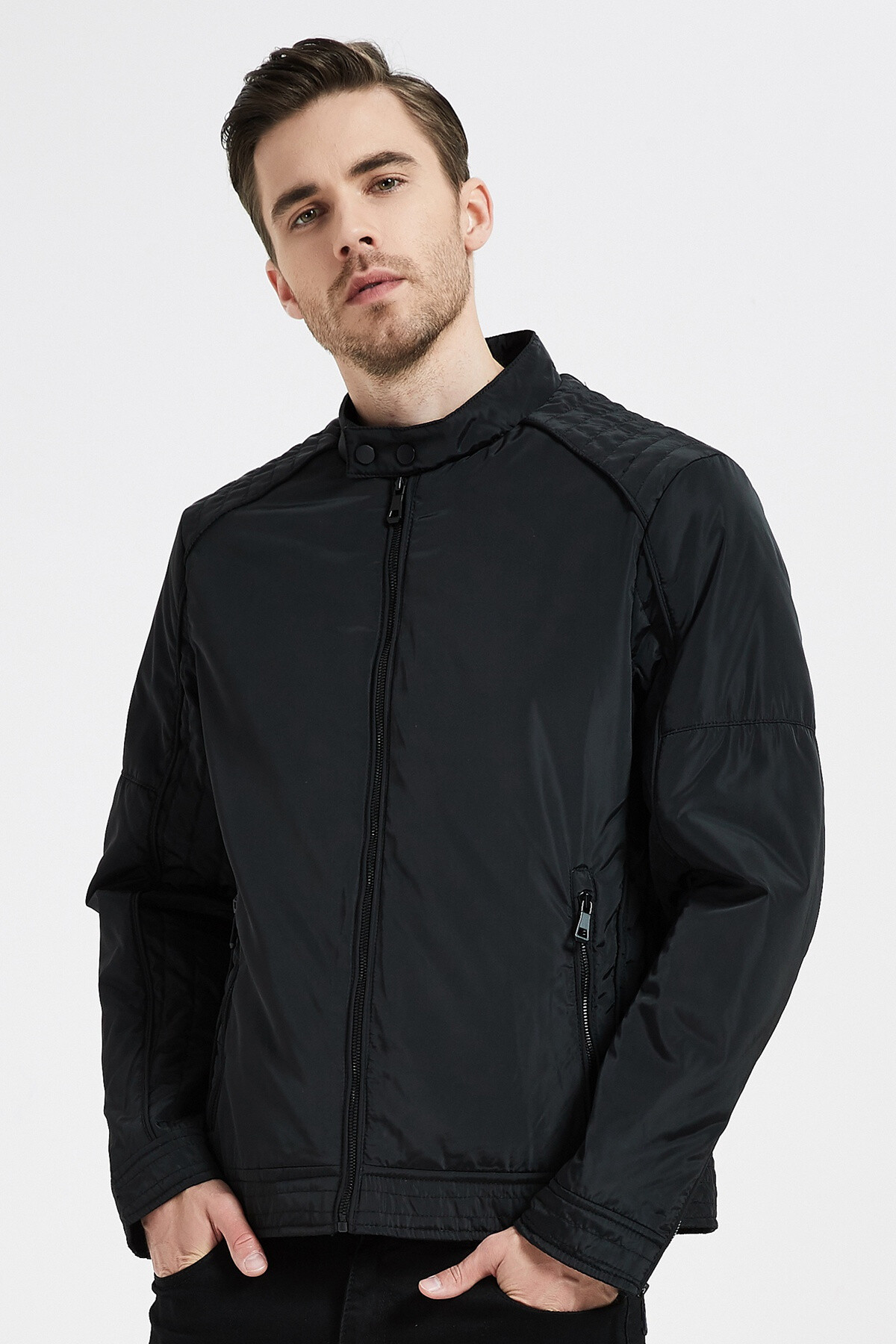 Grossiste KYMAXX - Blouson de mi-saison Col officier Matière déperlante