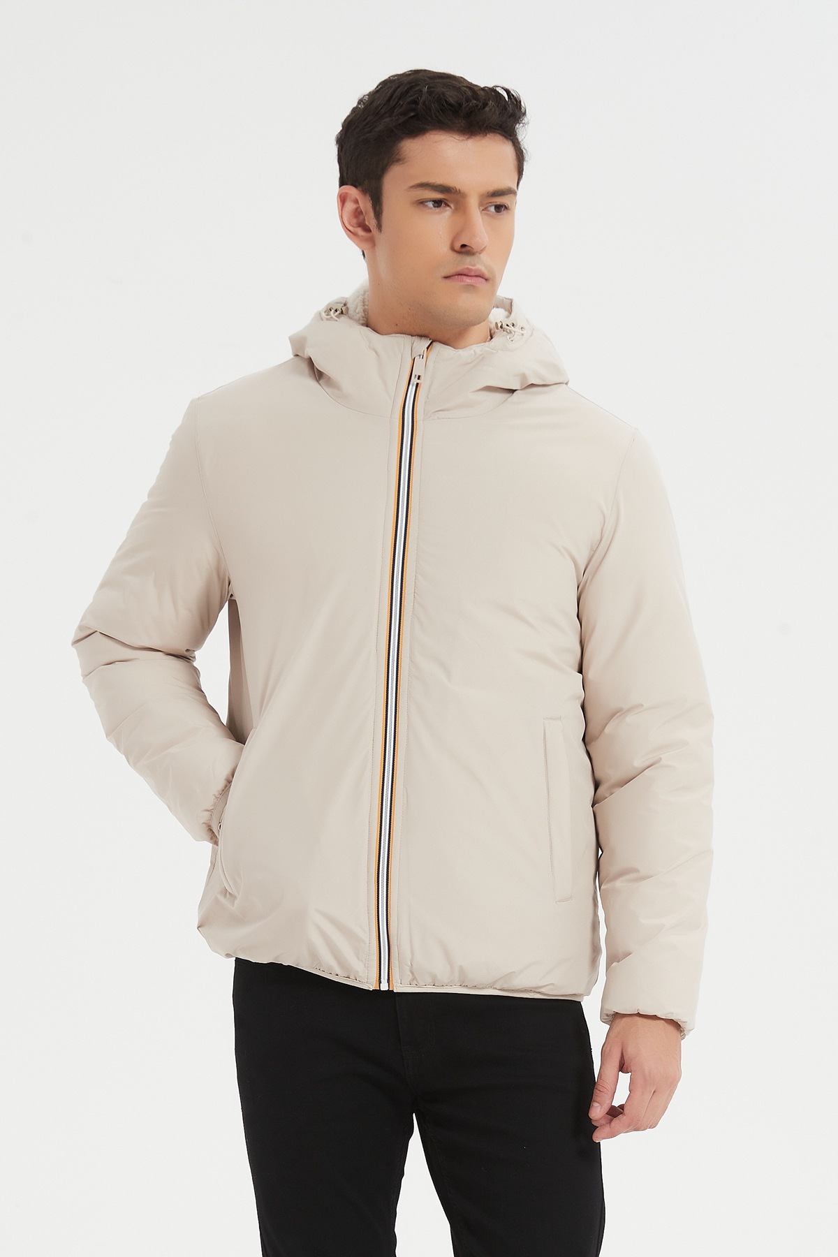 Grossista KYMAXX - Parka corto invernale, modello a taglio dritto