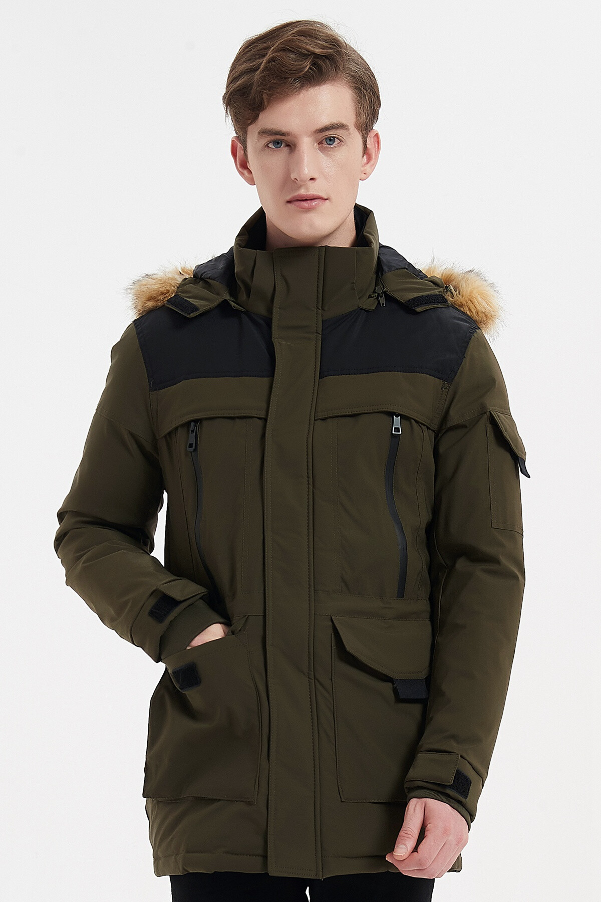 Grossiste KYMAXX - Parka mi-longue Matière déperlante Capuche fourrure amovible