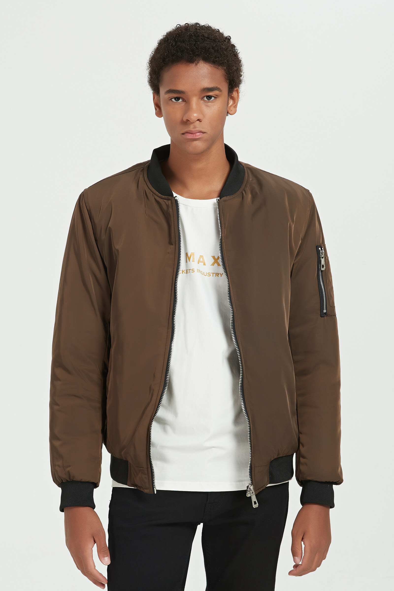 Wholesaler KYMAXX - Molletoned bomber type jacket
