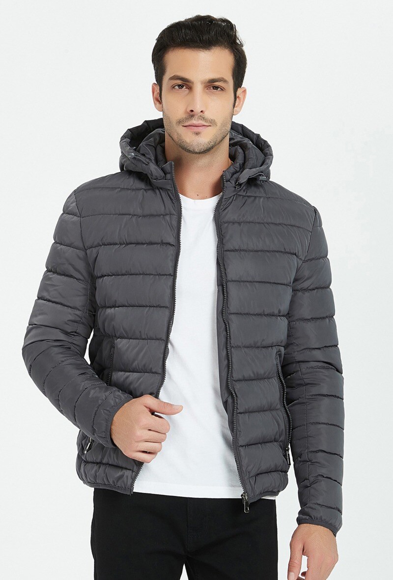 Großhändler KYMAXX - Gesteppte Daunenjacke mit hohem Kragen und abnehmbarer Kapuze