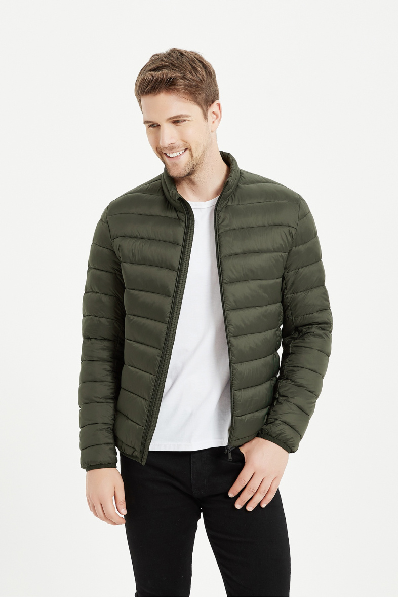 Wholesaler KYMAXX - Lightweight, straight-cut quilted down jacket with high collar