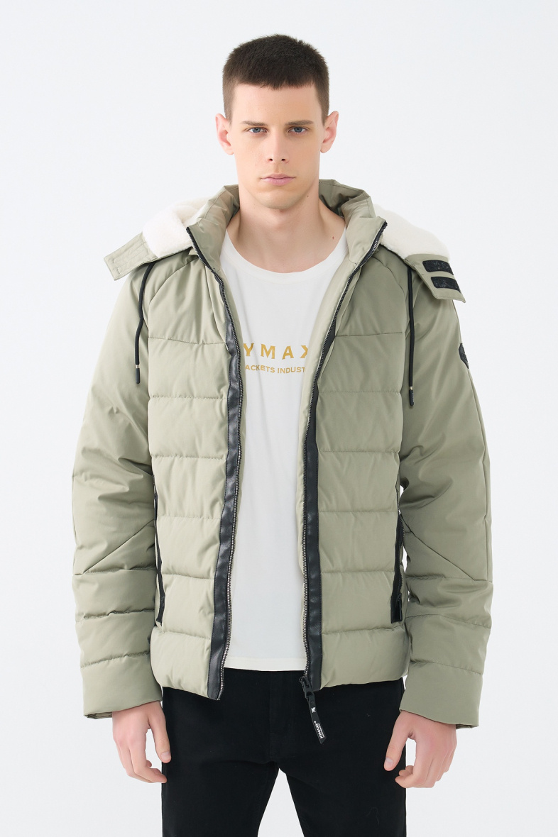 Großhändler KYMAXX - Schlichte Daunenjacke mit Kapuze und Fleecefutter