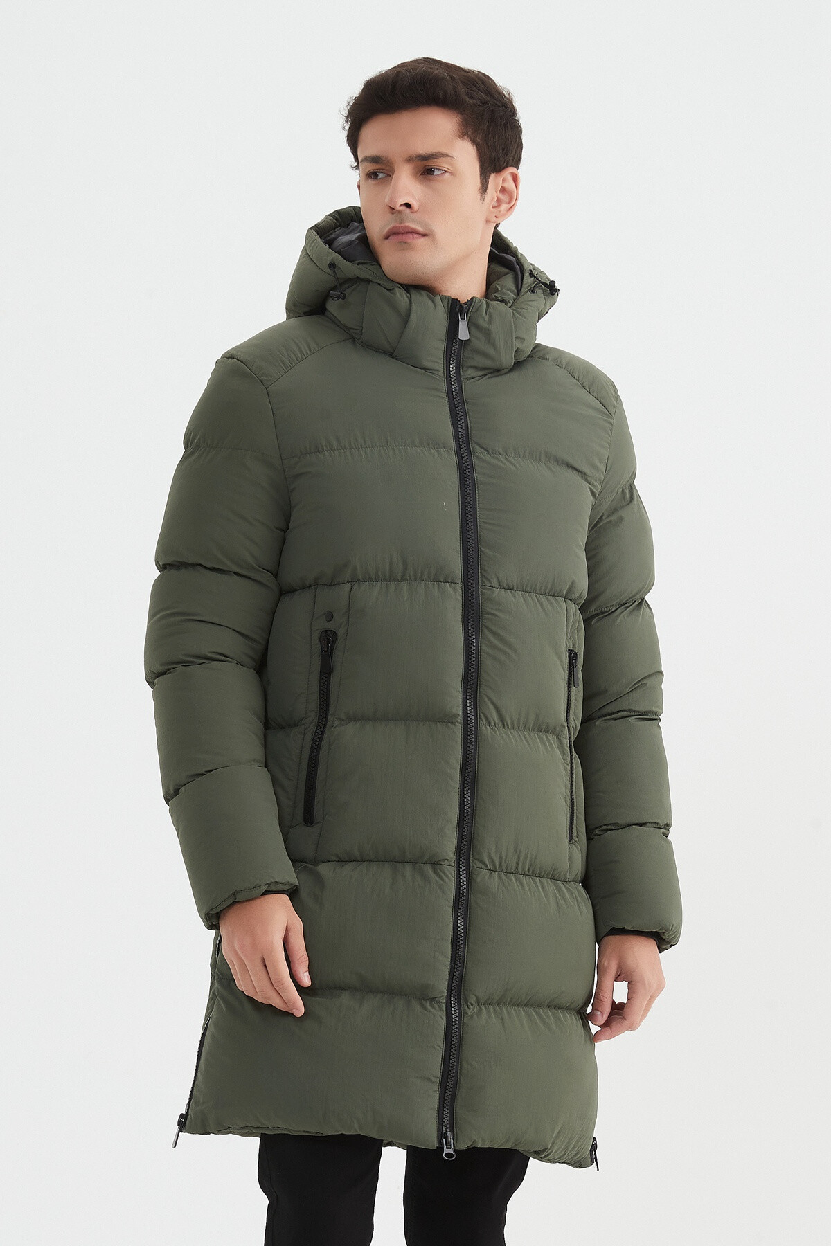 Wholesaler KYMAXX - Long plain quilted down jacket Hood