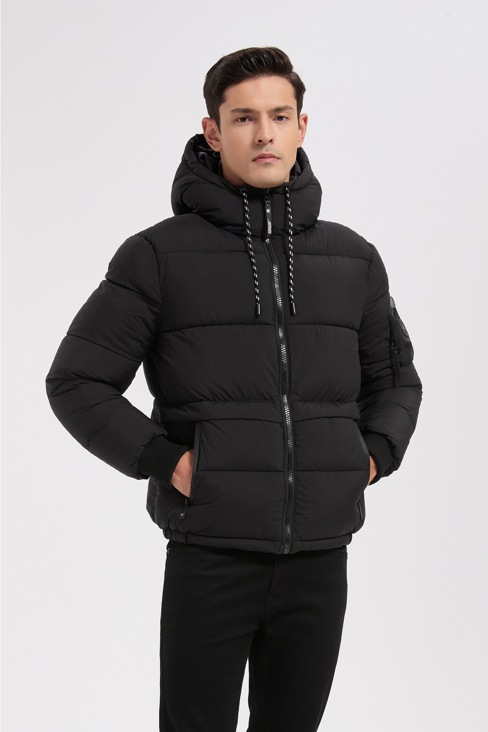 Grossiste KYMAXX - Doudoune noir homme à capuche