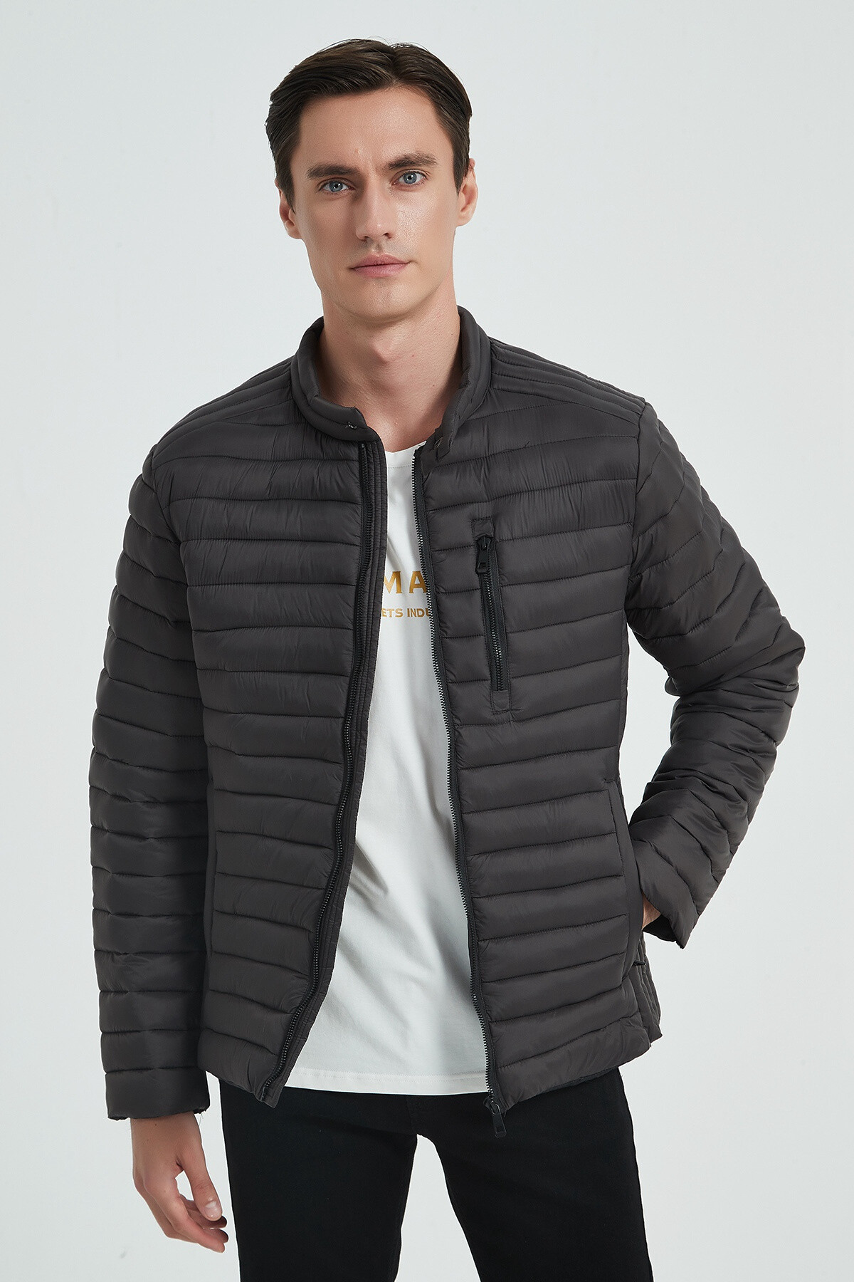 Wholesaler KYMAXX - Bi-material down jacket with hood
