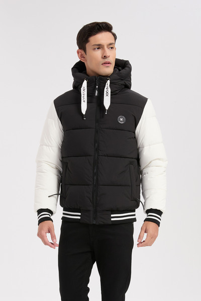 Grossiste KYMAXX - Doudoune bicolore noir et blanc homme à capuche Grossiste KYMAXX - Doudoune bicolore noir et blanc homme à capuche