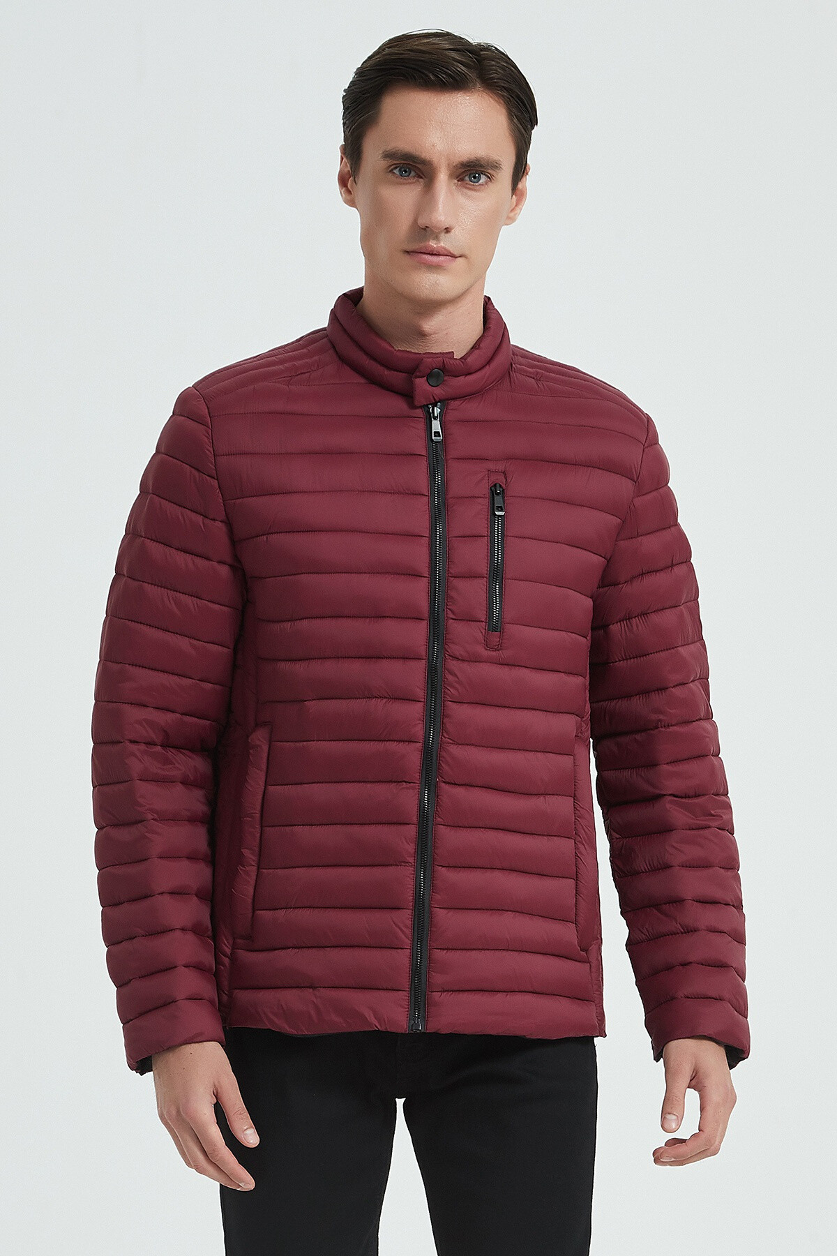 Wholesaler KYMAXX - Men's mid-season jacket short cut adjusted