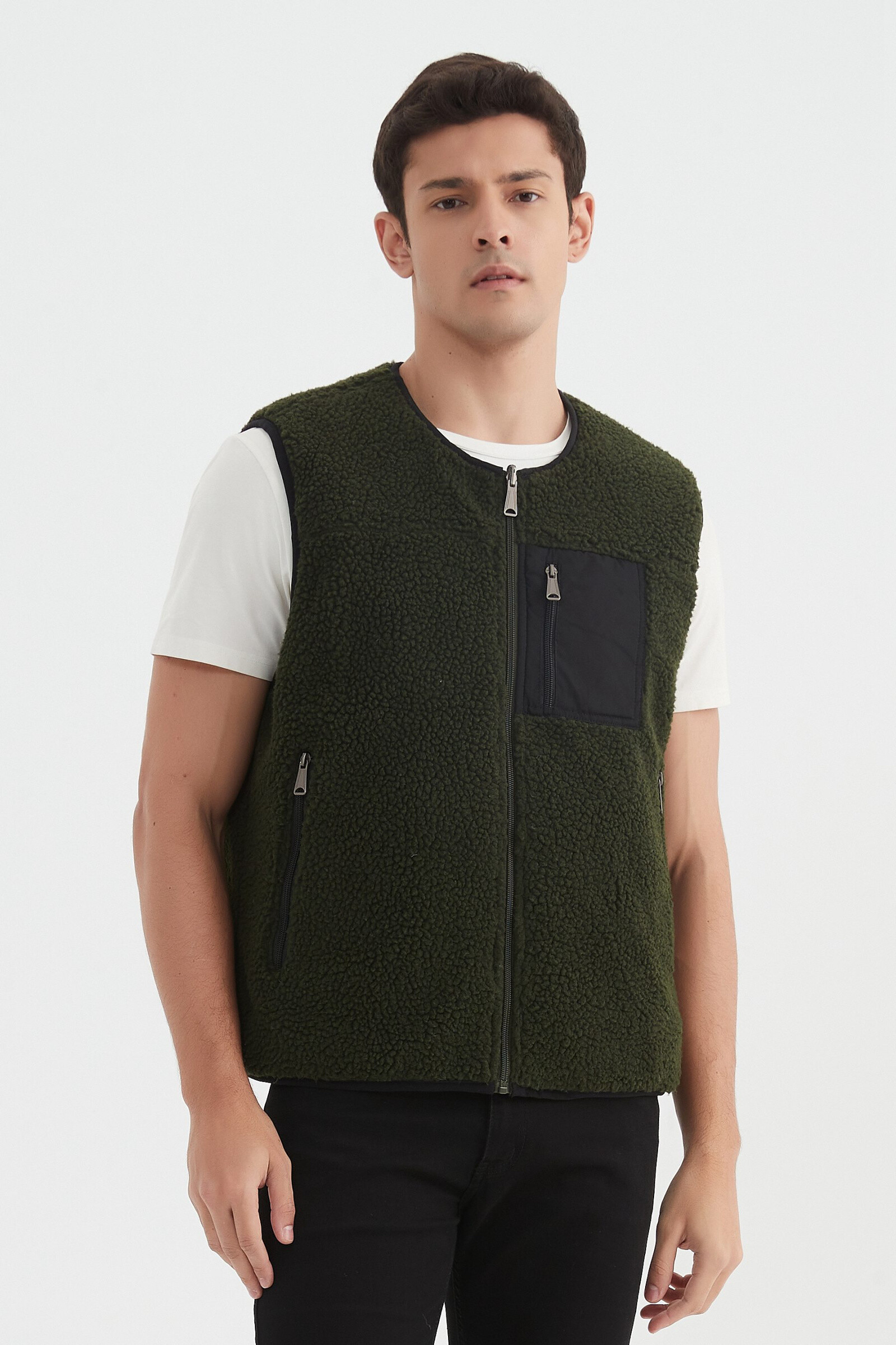 Wholesaler KYMAXX - Reversible vest. One side jacket one storm face