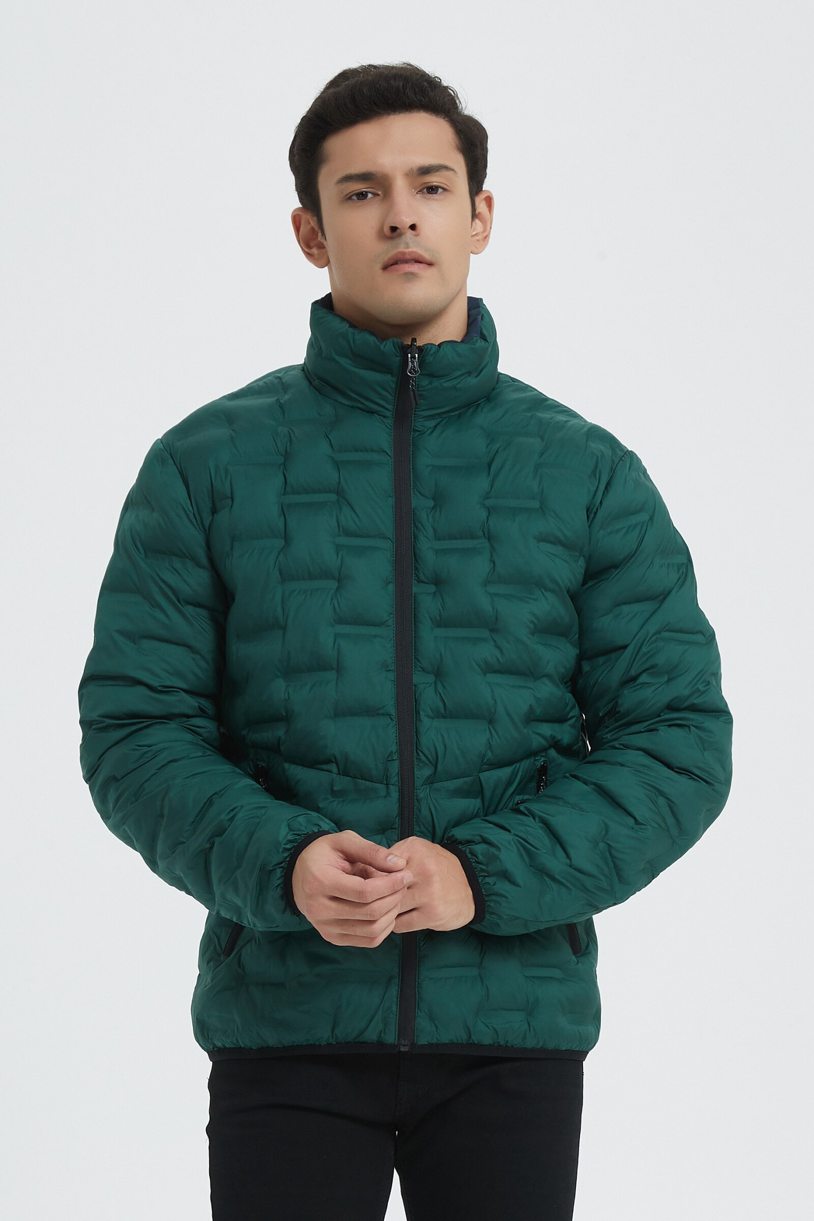 Wholesaler KYMAXX - Reversible vest. One side jacket one storm face