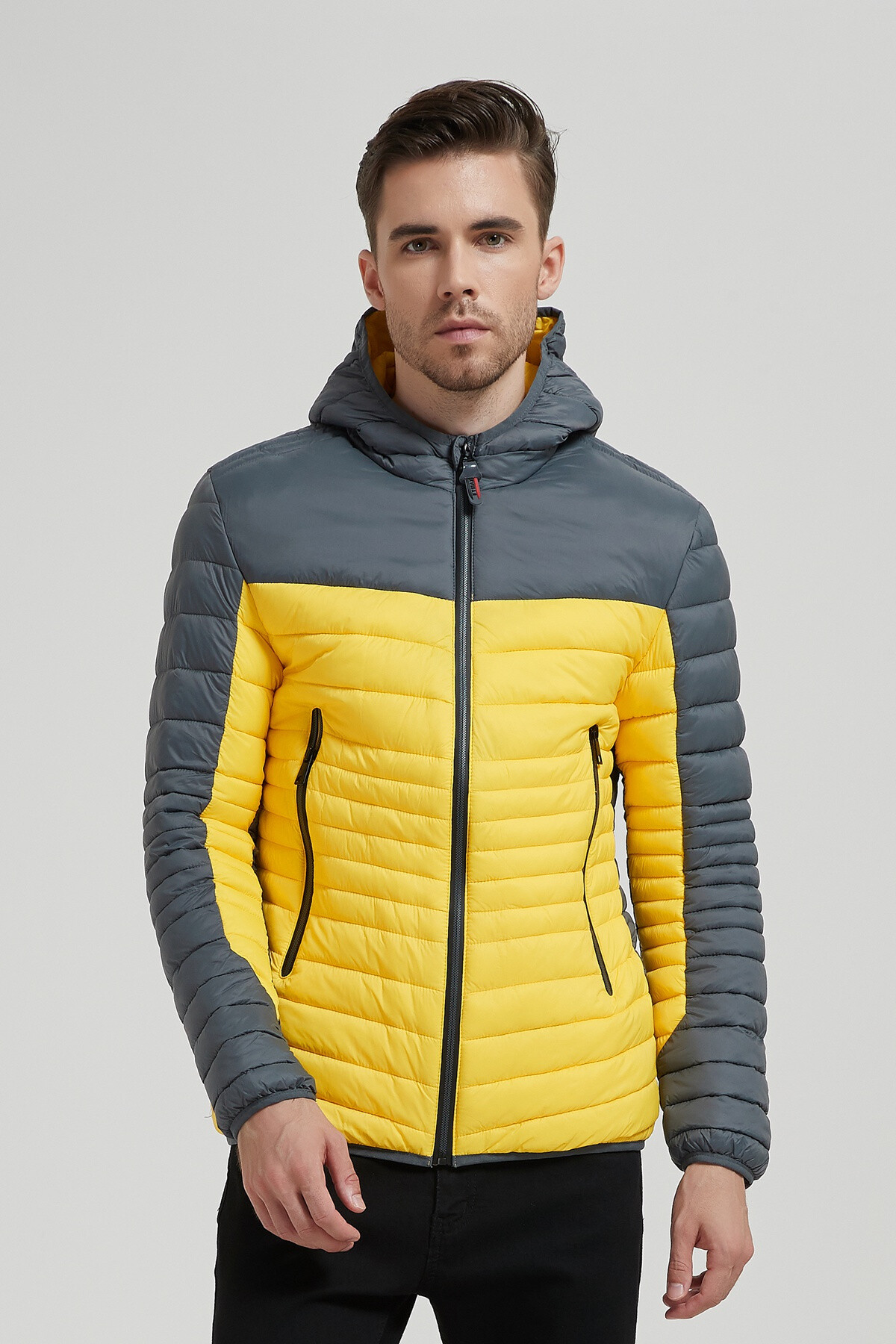Grossiste KYMAXX - Doudoune bicolore de mi-saison