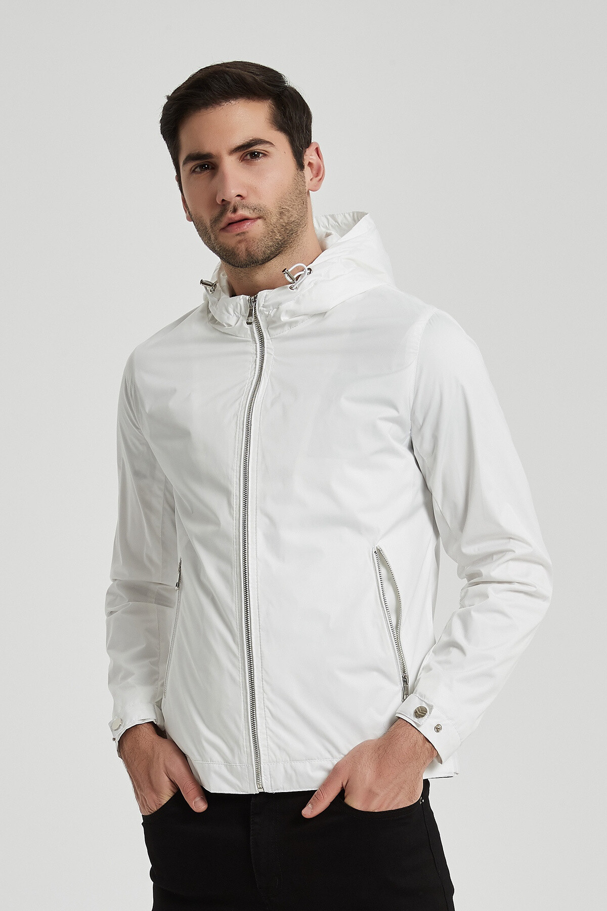 Wholesaler KYMAXX - Lightweight windproof jacket Stand-up collar with hood