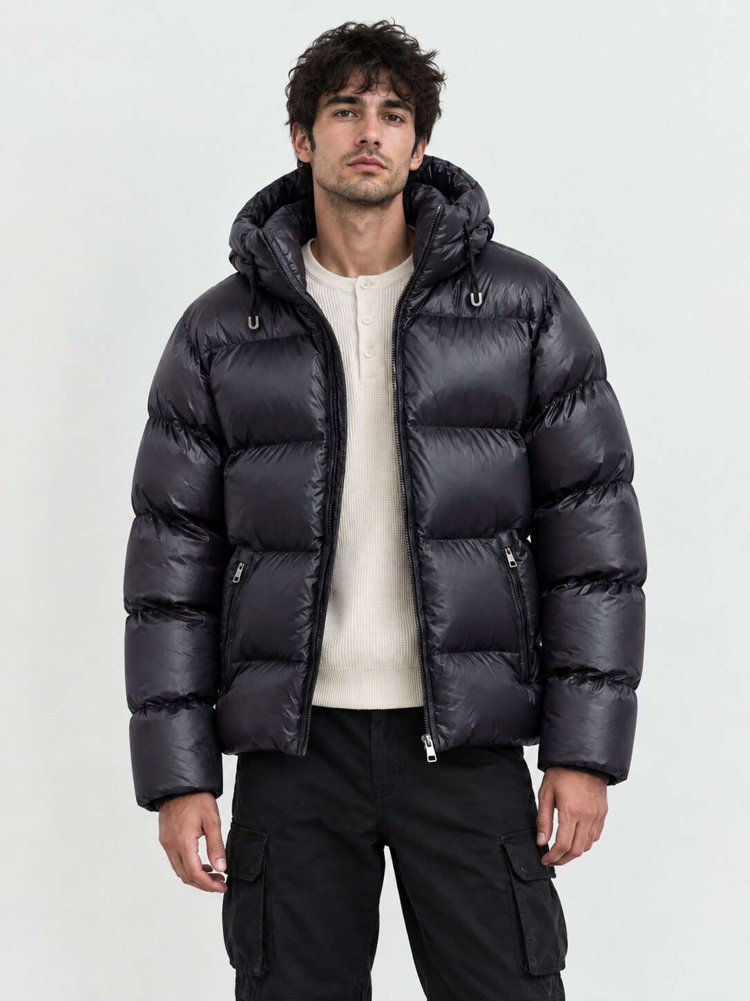 Großhändler KZR - Glänzende Steppjacke mit Kapuze