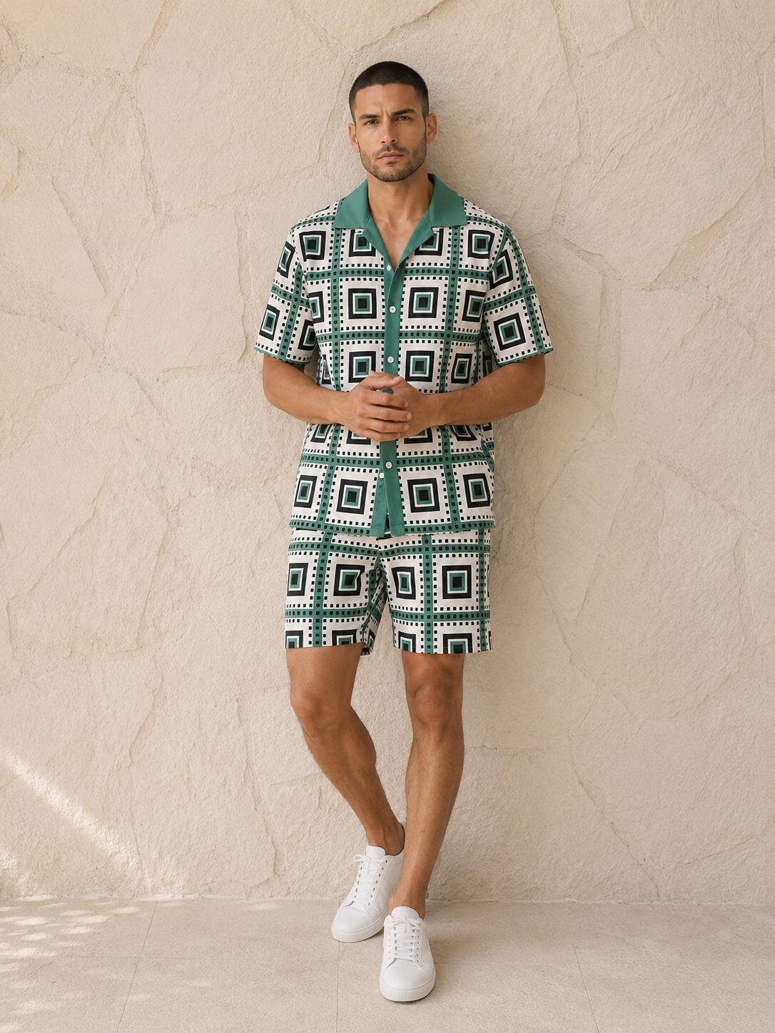 Großhändler KZR - Quadratisches Geometrisches Hemd & Shorts Set