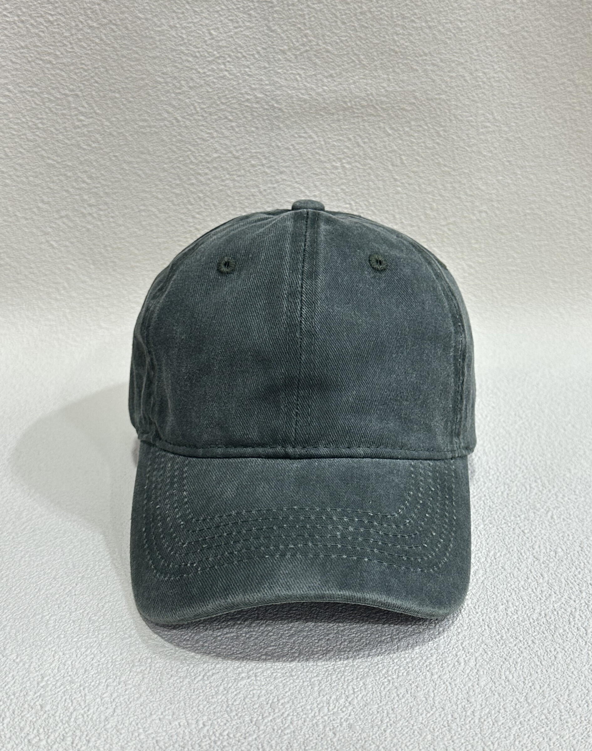Grossiste LEXA PLUS - Casquette en coton délavé