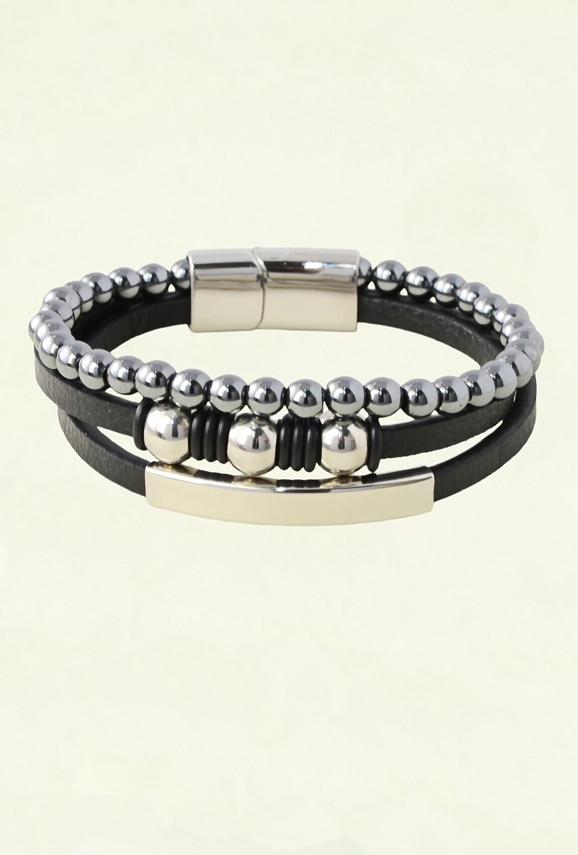 Grossiste LILY CONTI - Bracelet homme multi-rangs en cuir et pierres naturelles – acier inoxydable