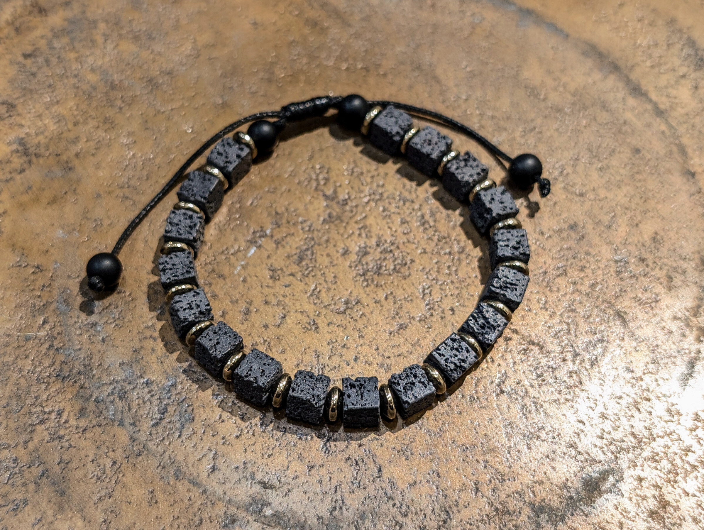 Wholesaler LOMINA - Stainless steel men's bracelet