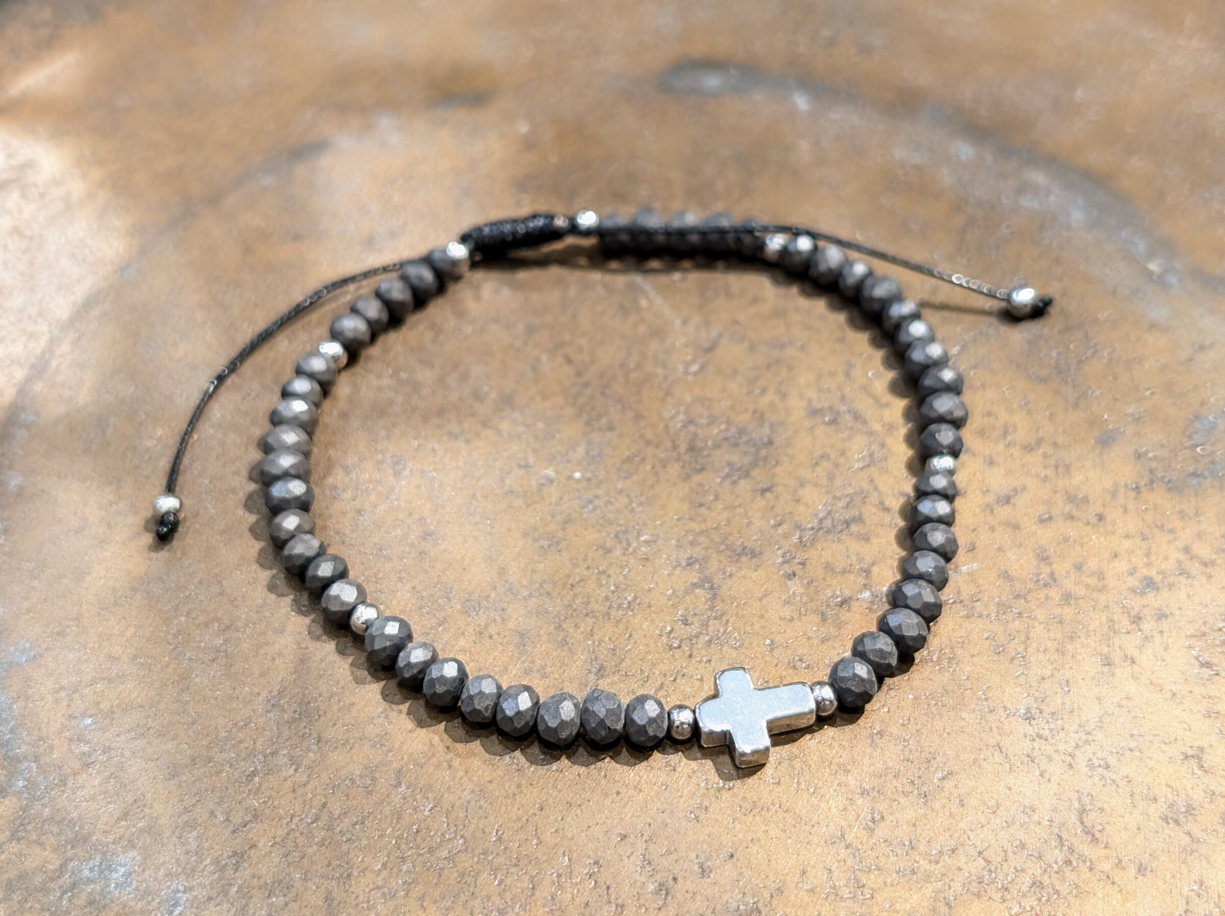 Wholesaler LOMINA - Stainless steel men's bracelet