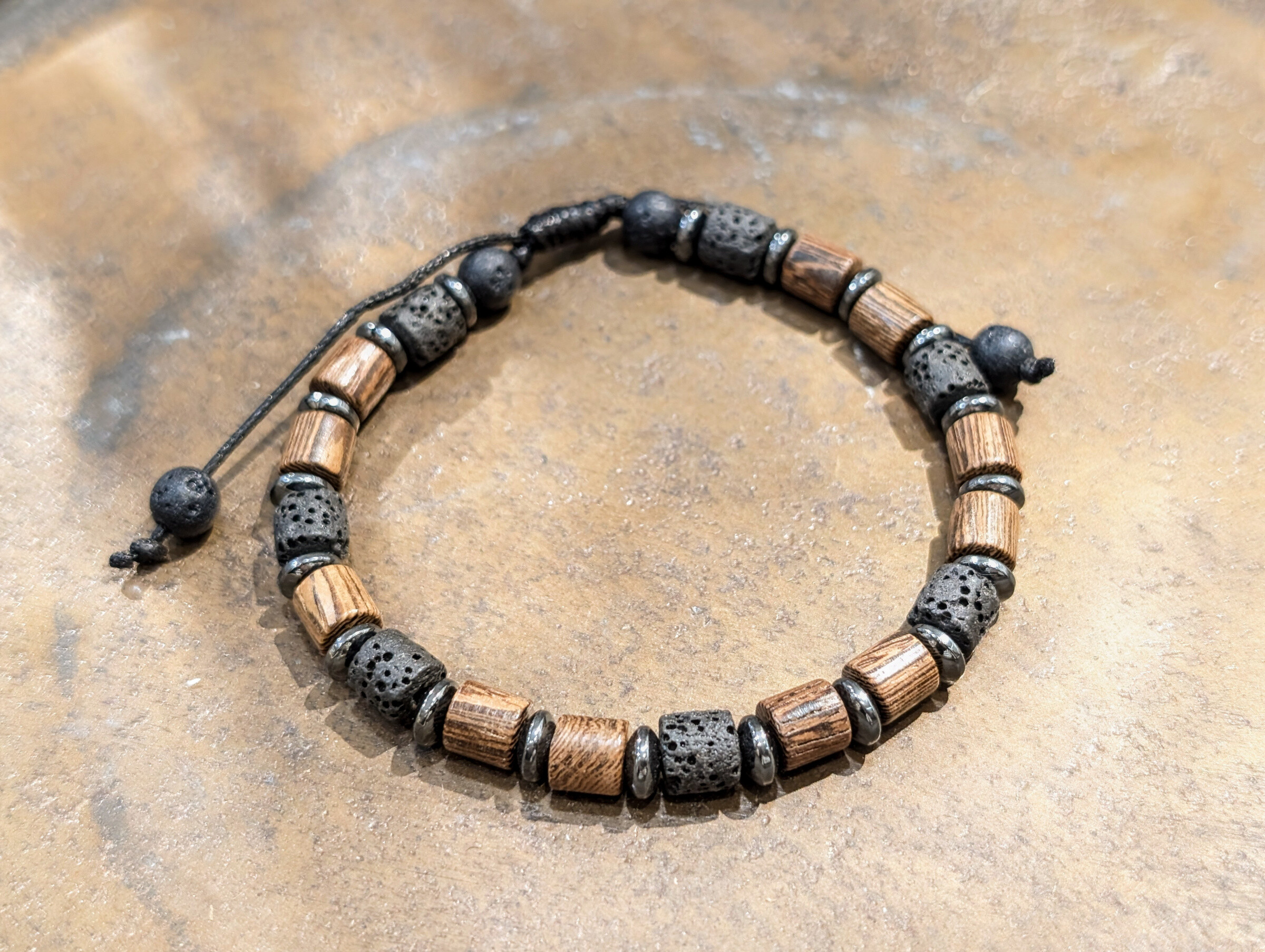 Wholesaler LOMINA - Stainless steel men's bracelet
