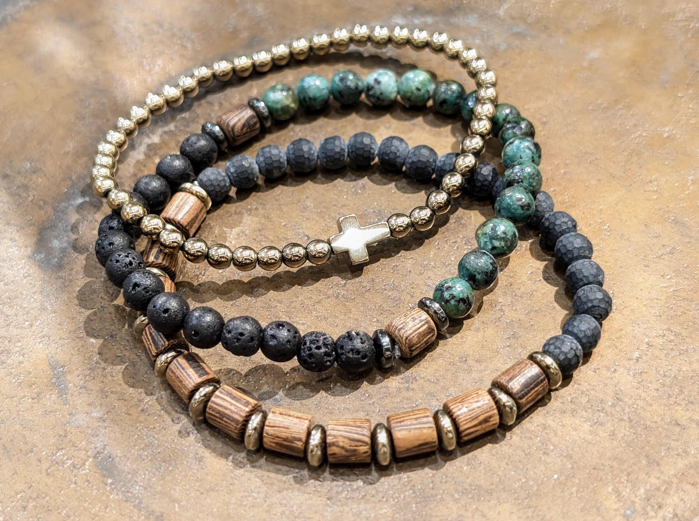 Wholesaler LOMINA - Stainless steel men's bracelet