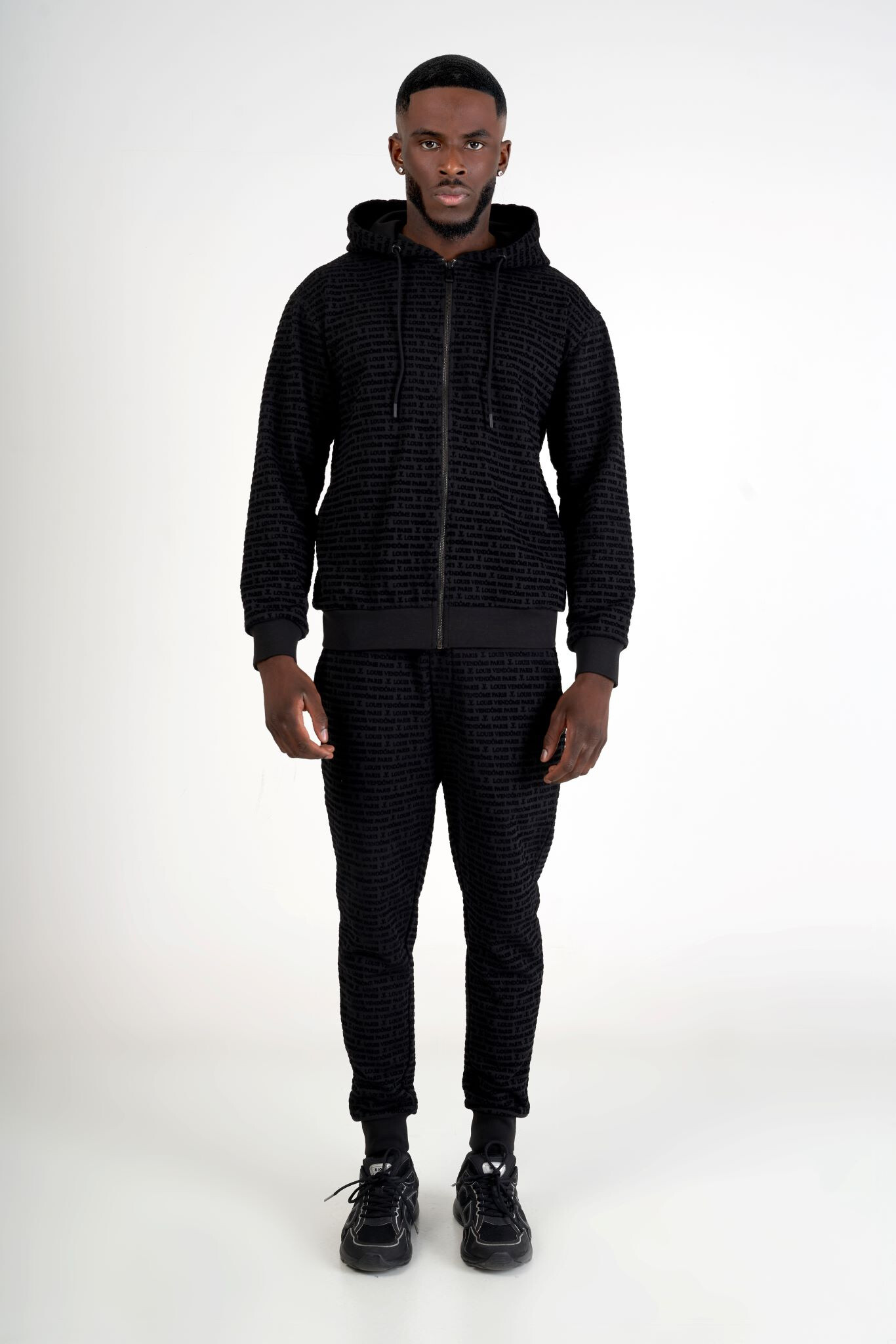 Grossiste Louis Vendôme Paris - MEN'S TRACKSUIT