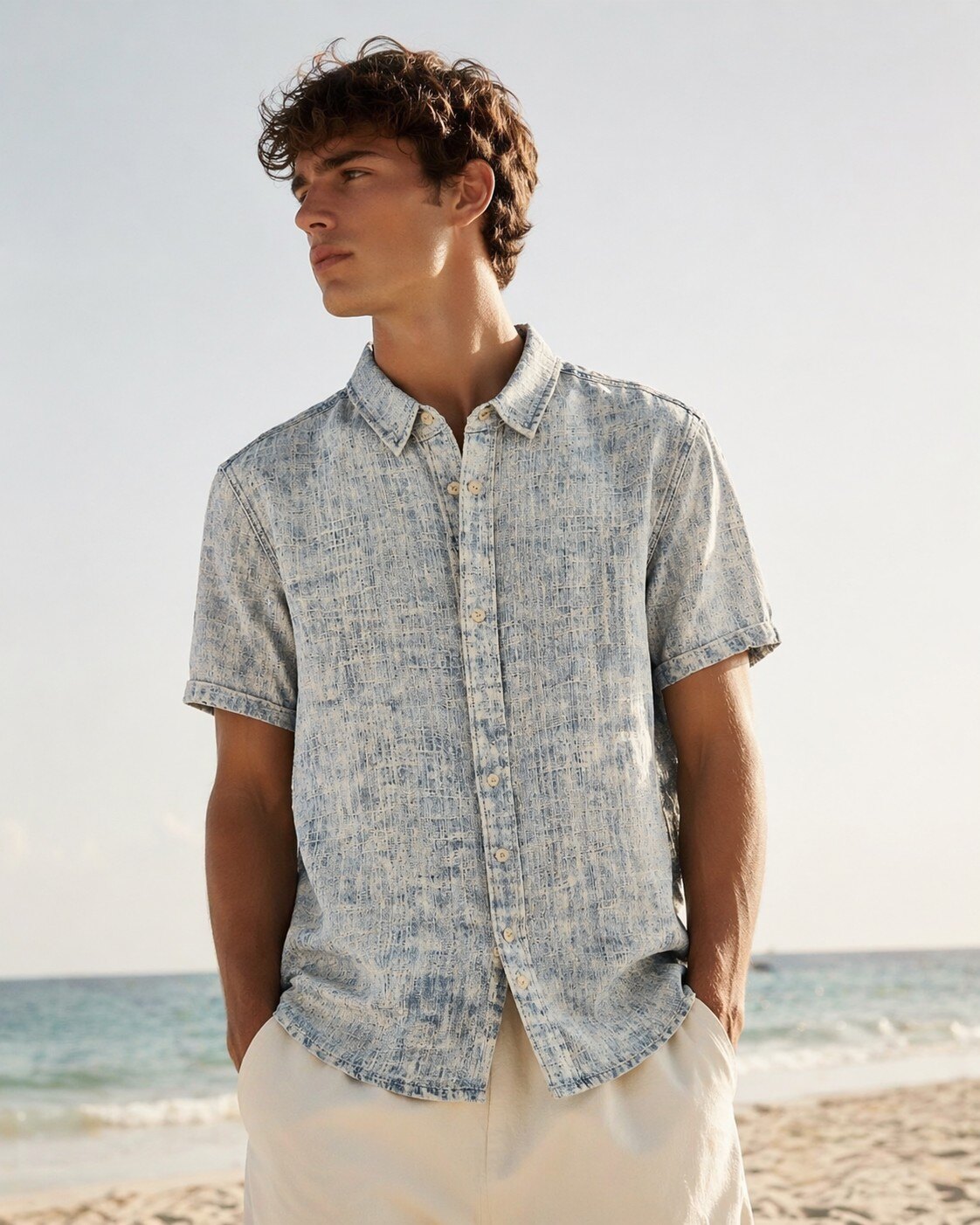 Großhändler Lysande - Kurzärmliges Hemd aus verwaschenem Denim mit Muster