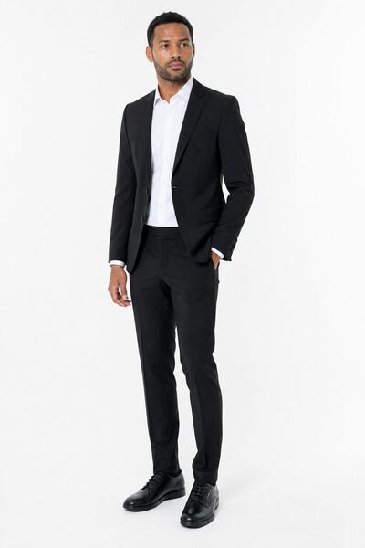 Wholesaler MACKTEN - Men's black bi-stretch suit Wholesaler MACKTEN - Men's black bi-stretch suit