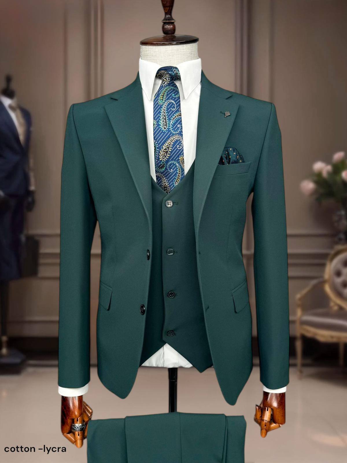 Wholesaler MACKTEN - Men's navy lycra suit