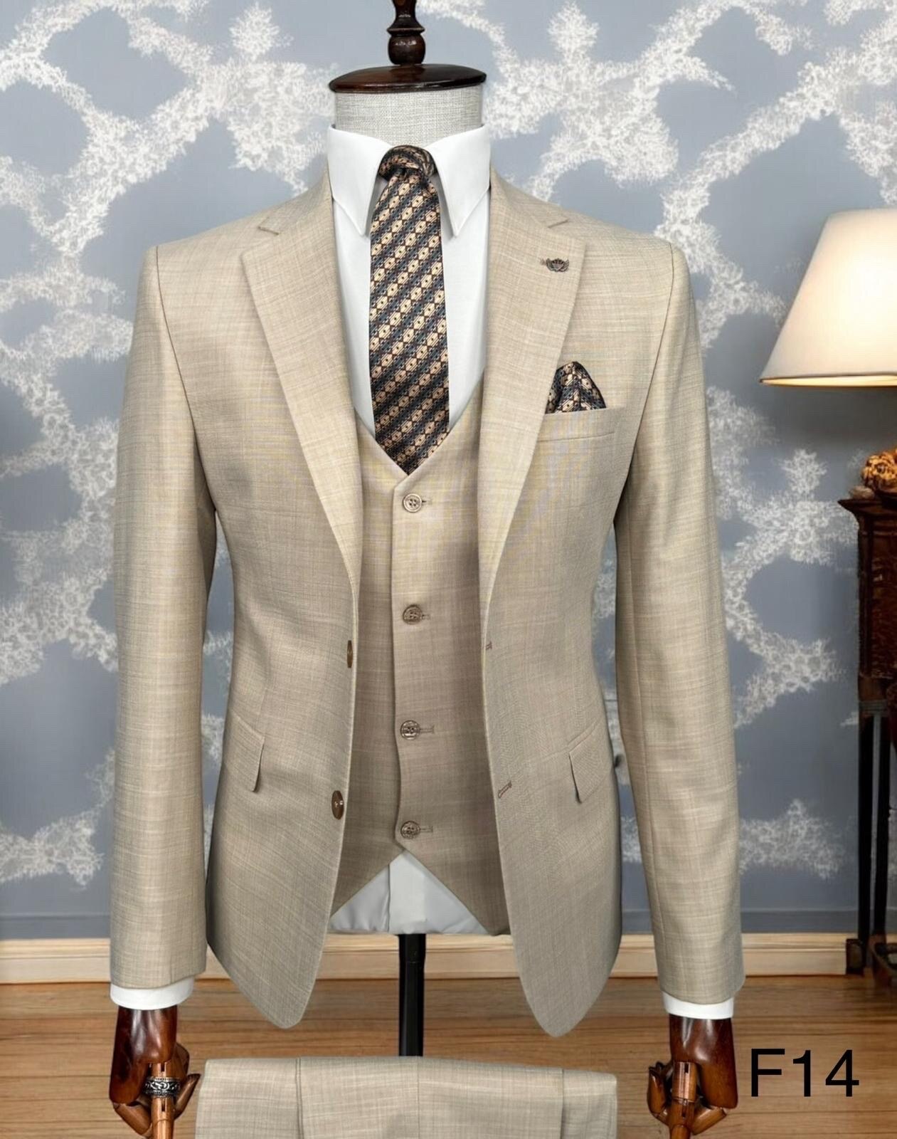 Grossiste MACKTEN - Costume homme 3 pcs fil a fil vanille