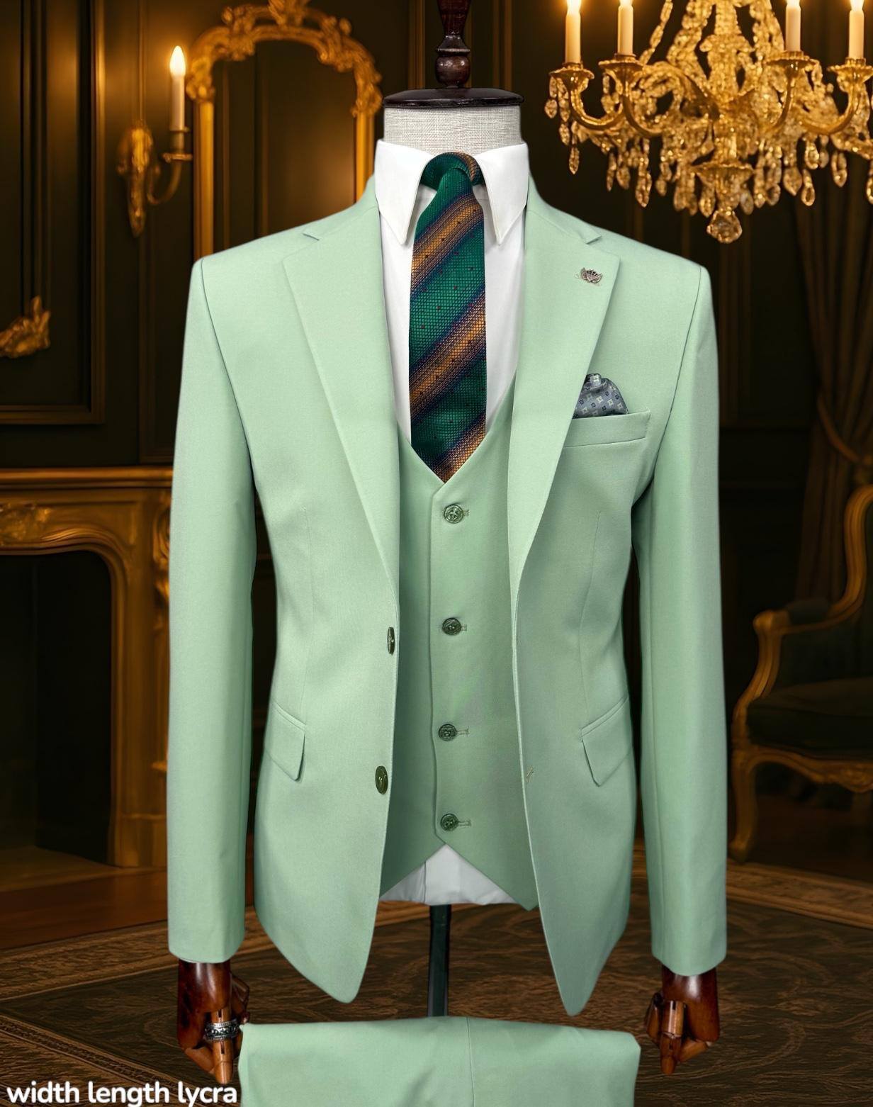 Wholesaler MACKTEN - Men's suit in seafoam green