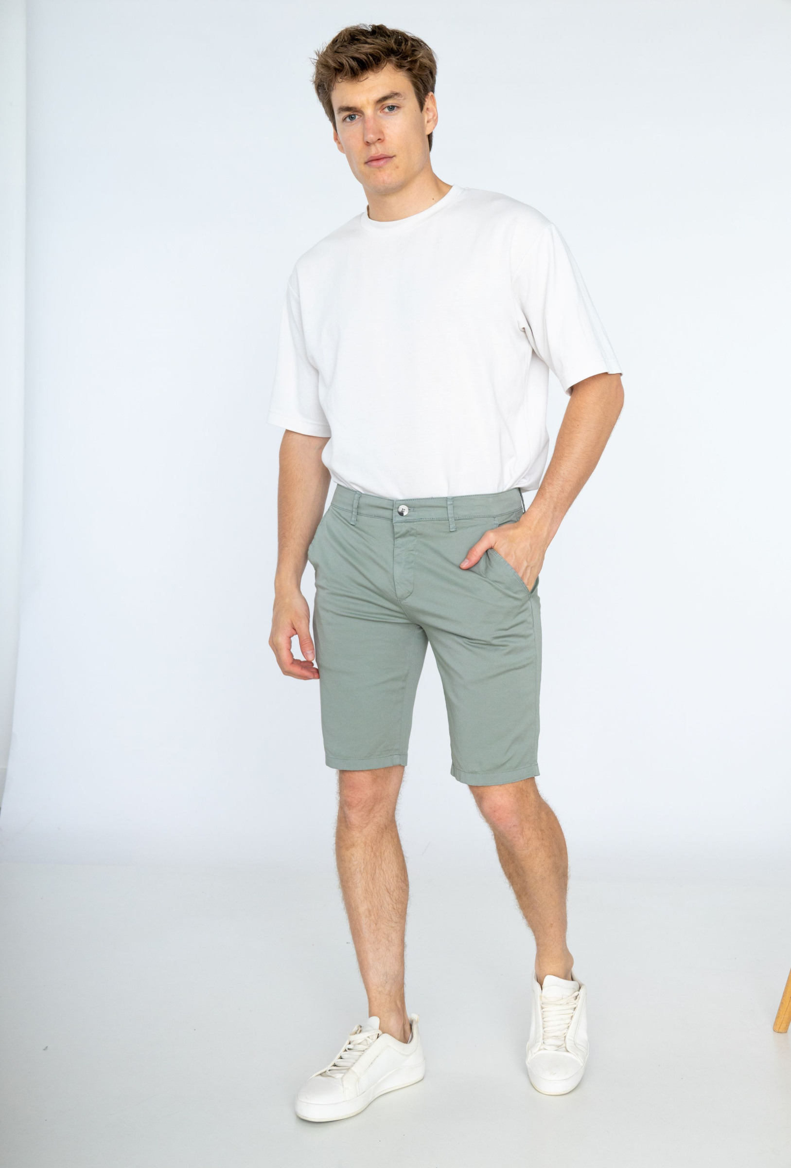 Großhändler MACKTEN - Herren-Lycra-Chino-Shorts