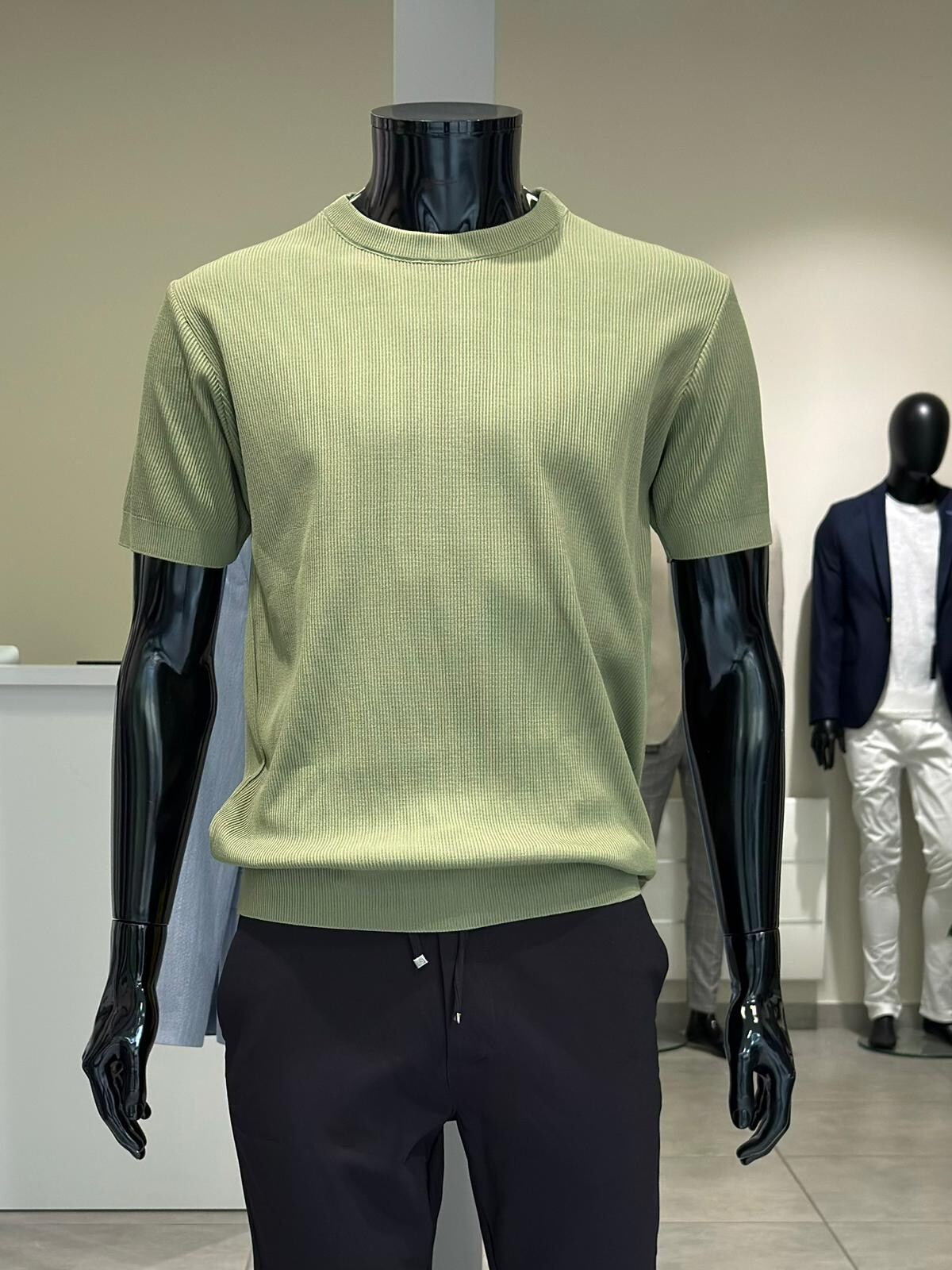 Grossiste MACKTEN - t-shirt en maille rayé vert