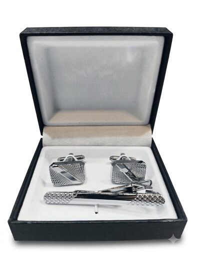 Grossiste Massiliano Sergio - Coffret boutons manchette avec une pince cravate Massiliano Sergio Grossiste Massiliano Sergio - Coffret boutons manchette avec une pince cravate Massiliano Sergio
