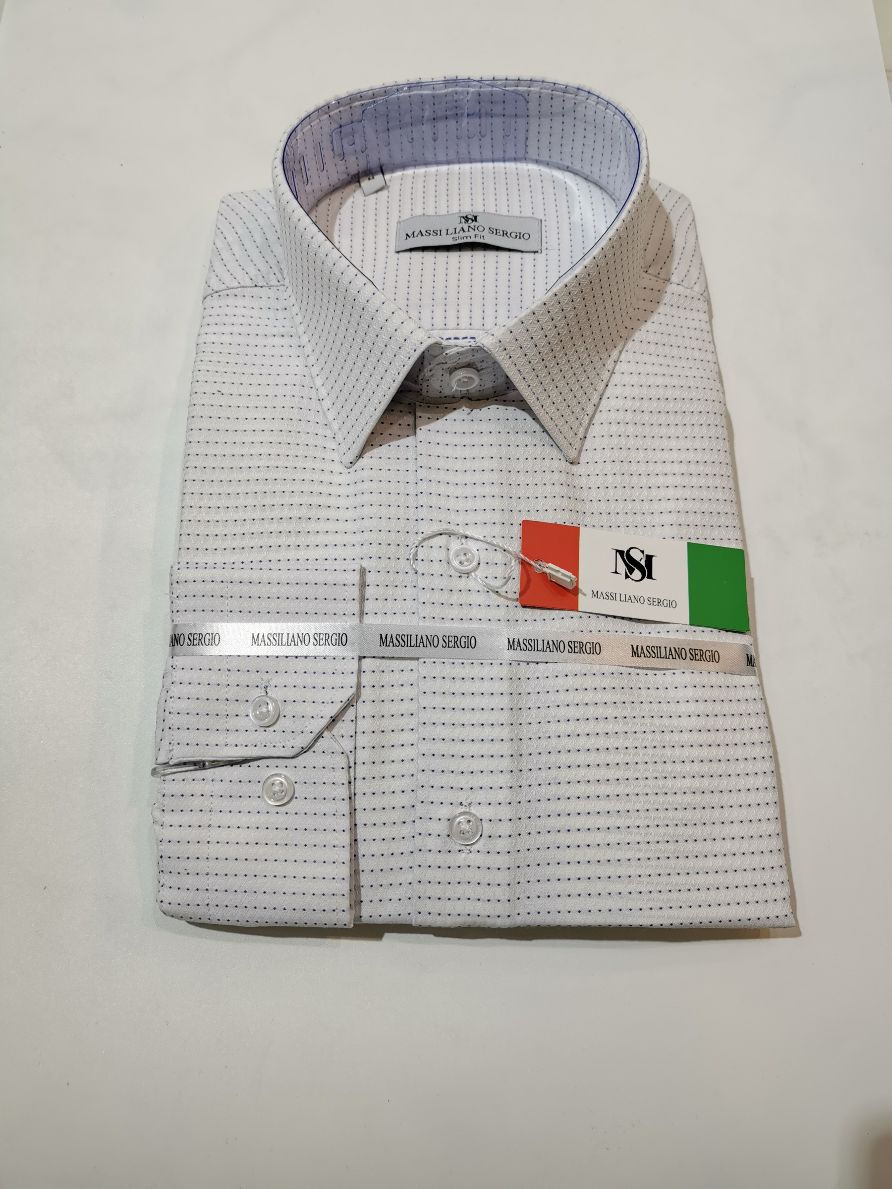 Grossista Massiliano Sergio - Camicia alla moda con motivo