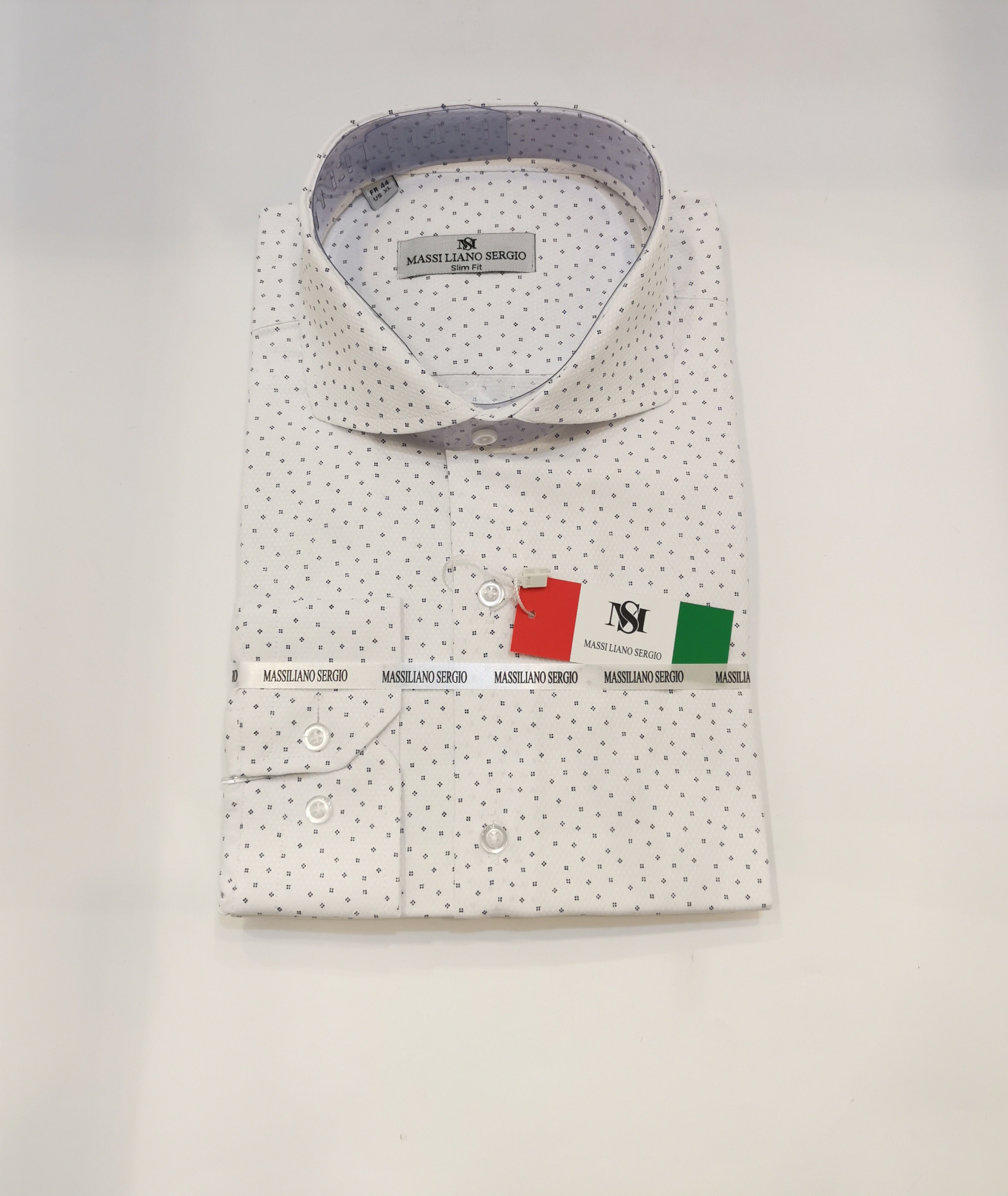 Grossista Massiliano Sergio - Camicia alla moda con motivo
