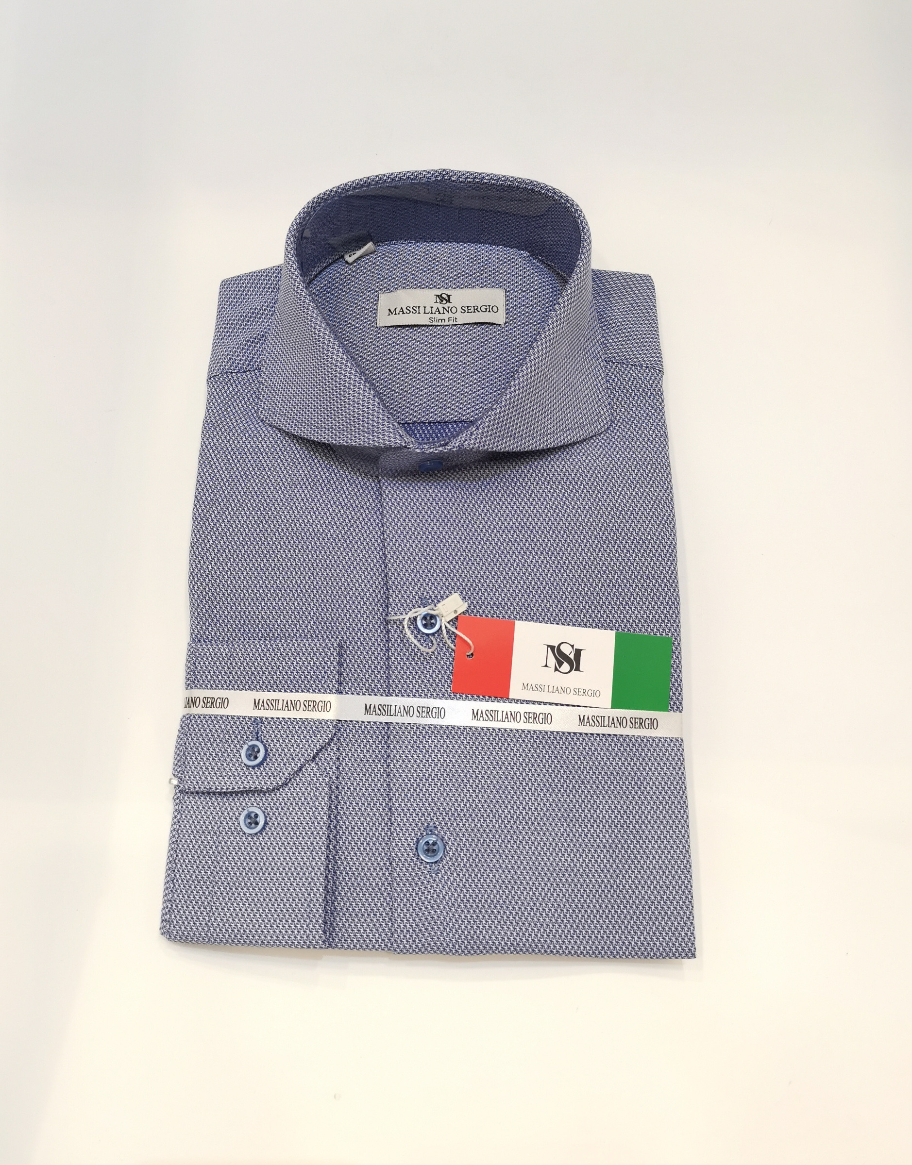 Grossista Massiliano Sergio - Camicia alla moda con motivo