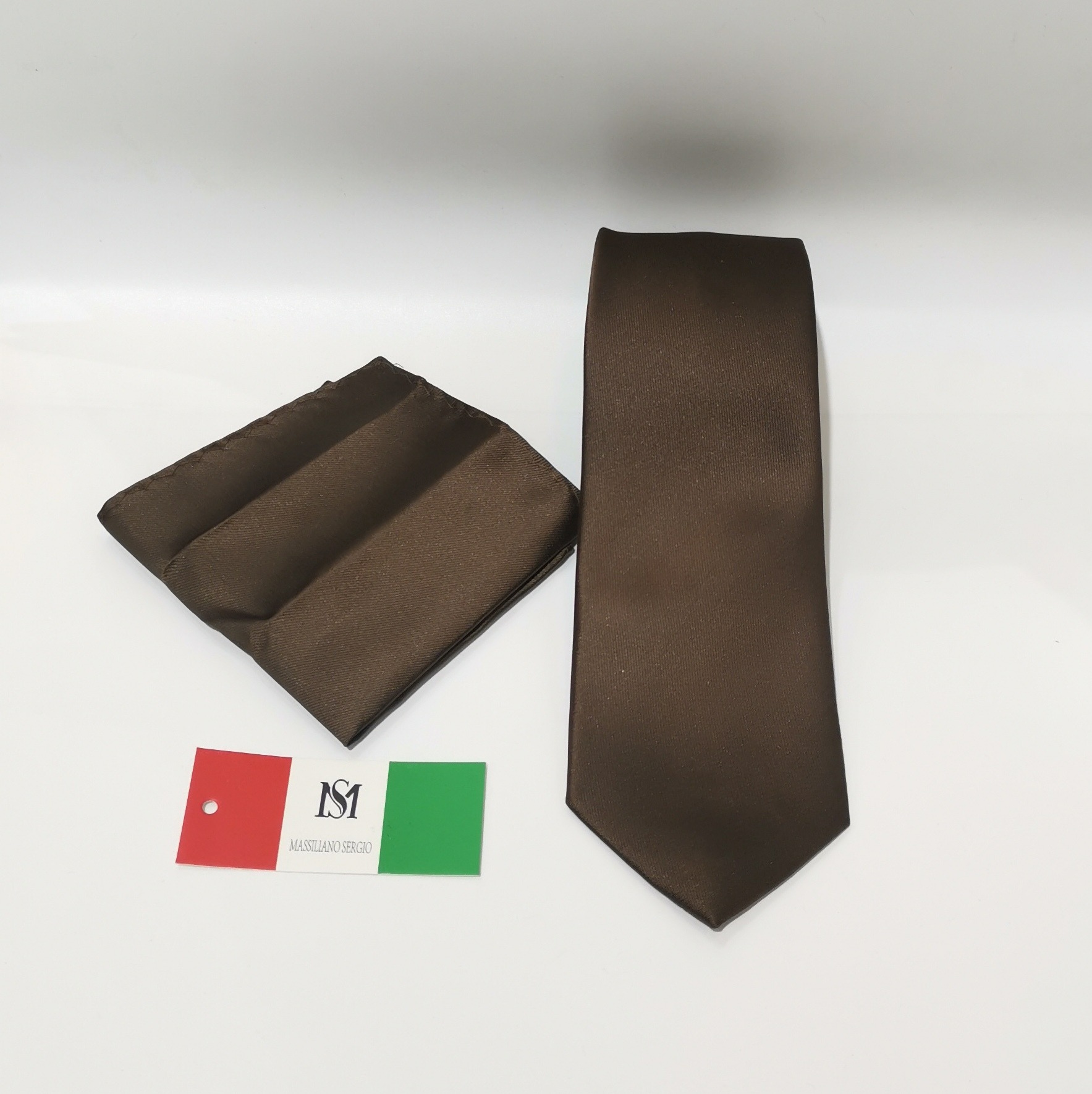 Mayorista Massiliano Sergio - Corbata de 8 cm con pañuelo Massiliano Sergio